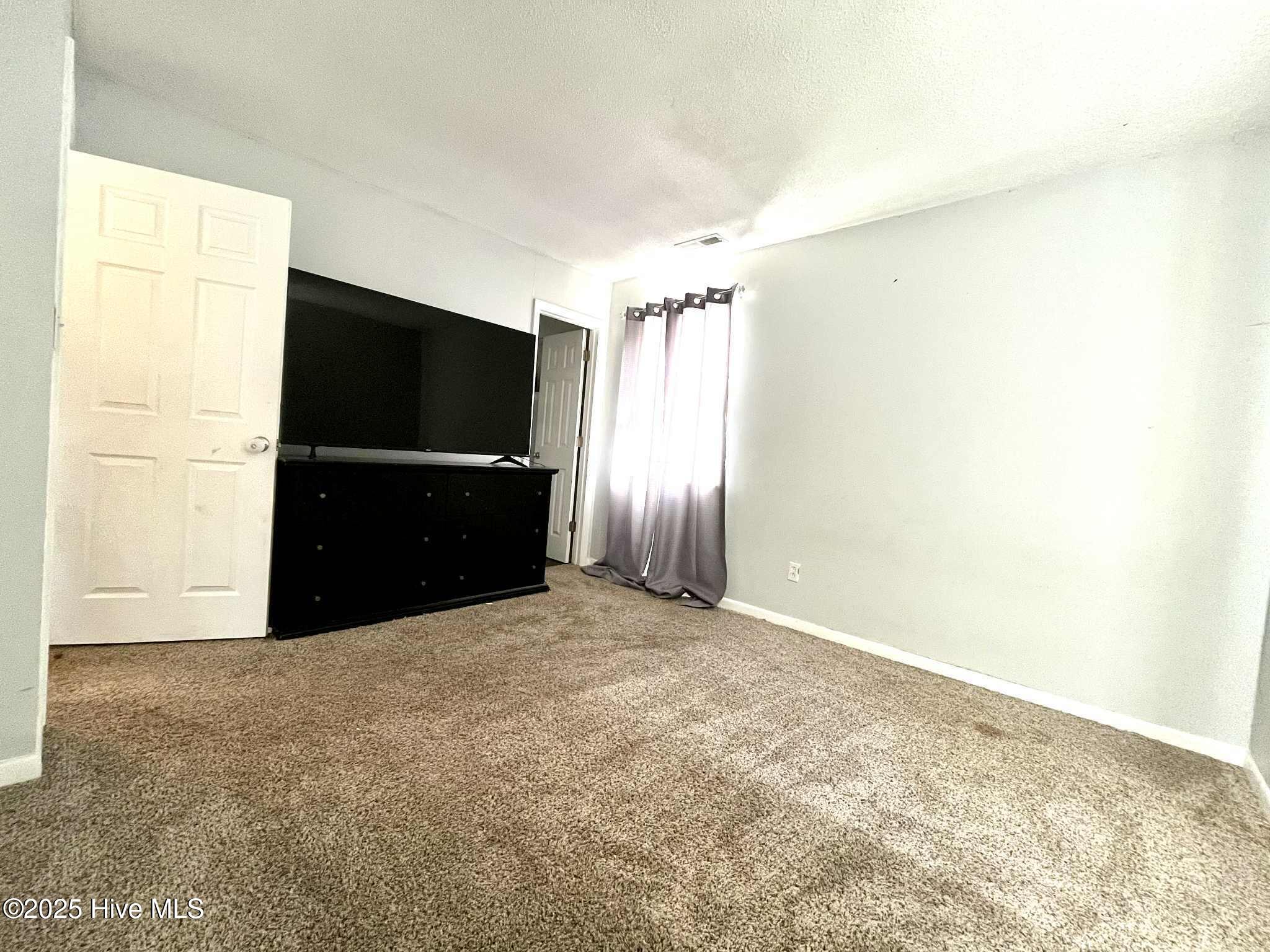 100528280 | Photo 20