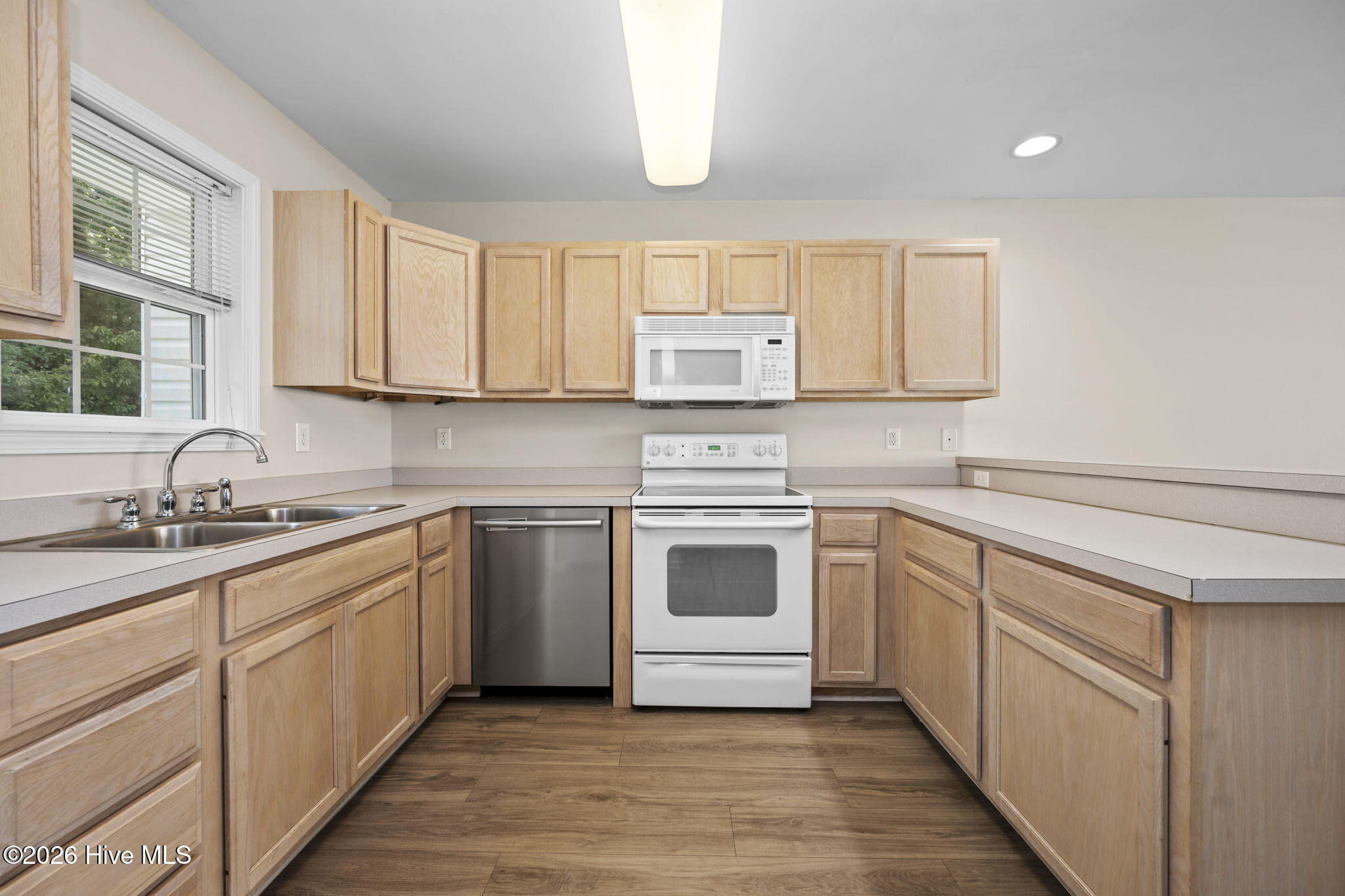 4513 Country Club Road E105,Morehead City