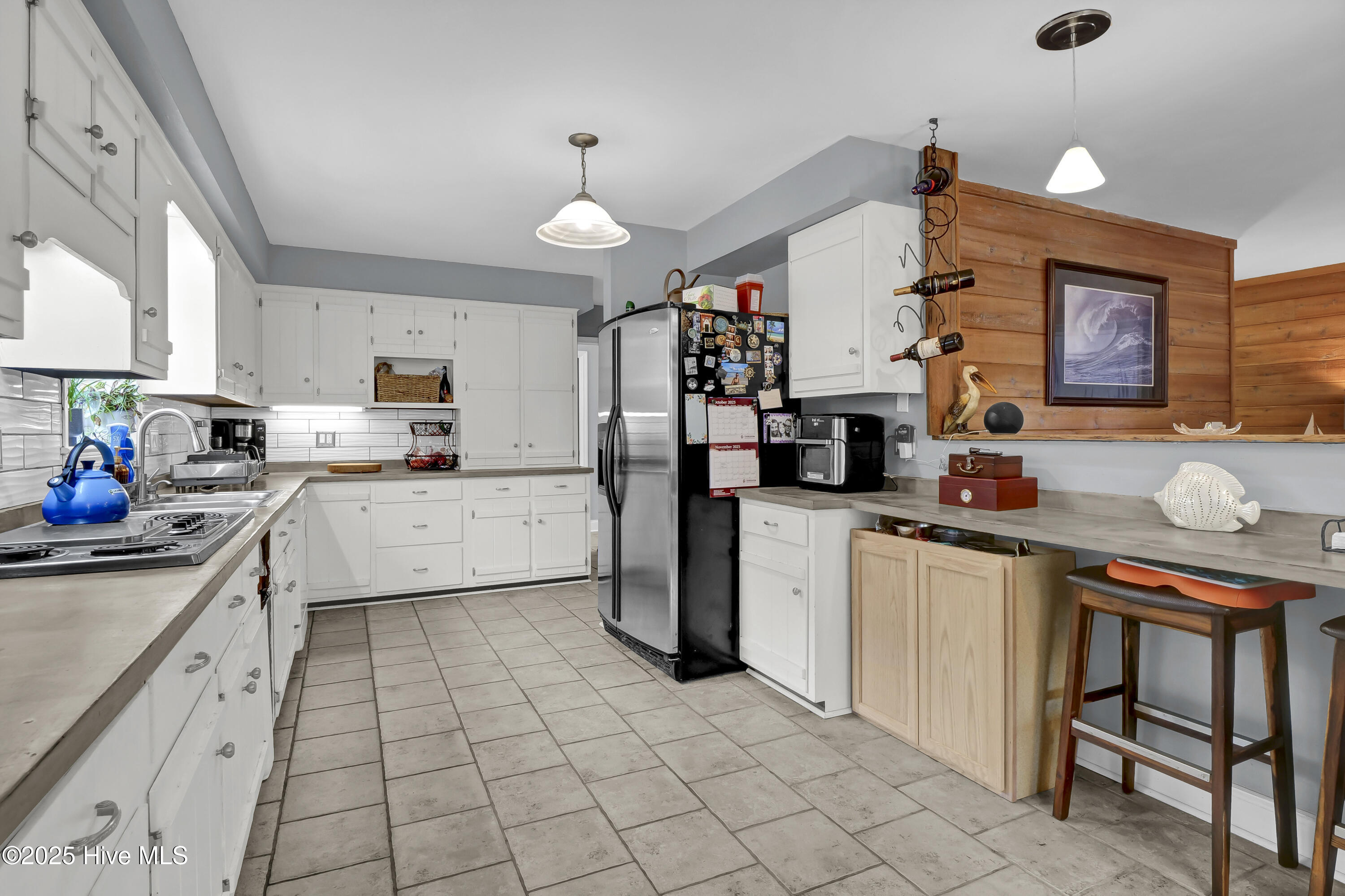 100543552 | Photo 11