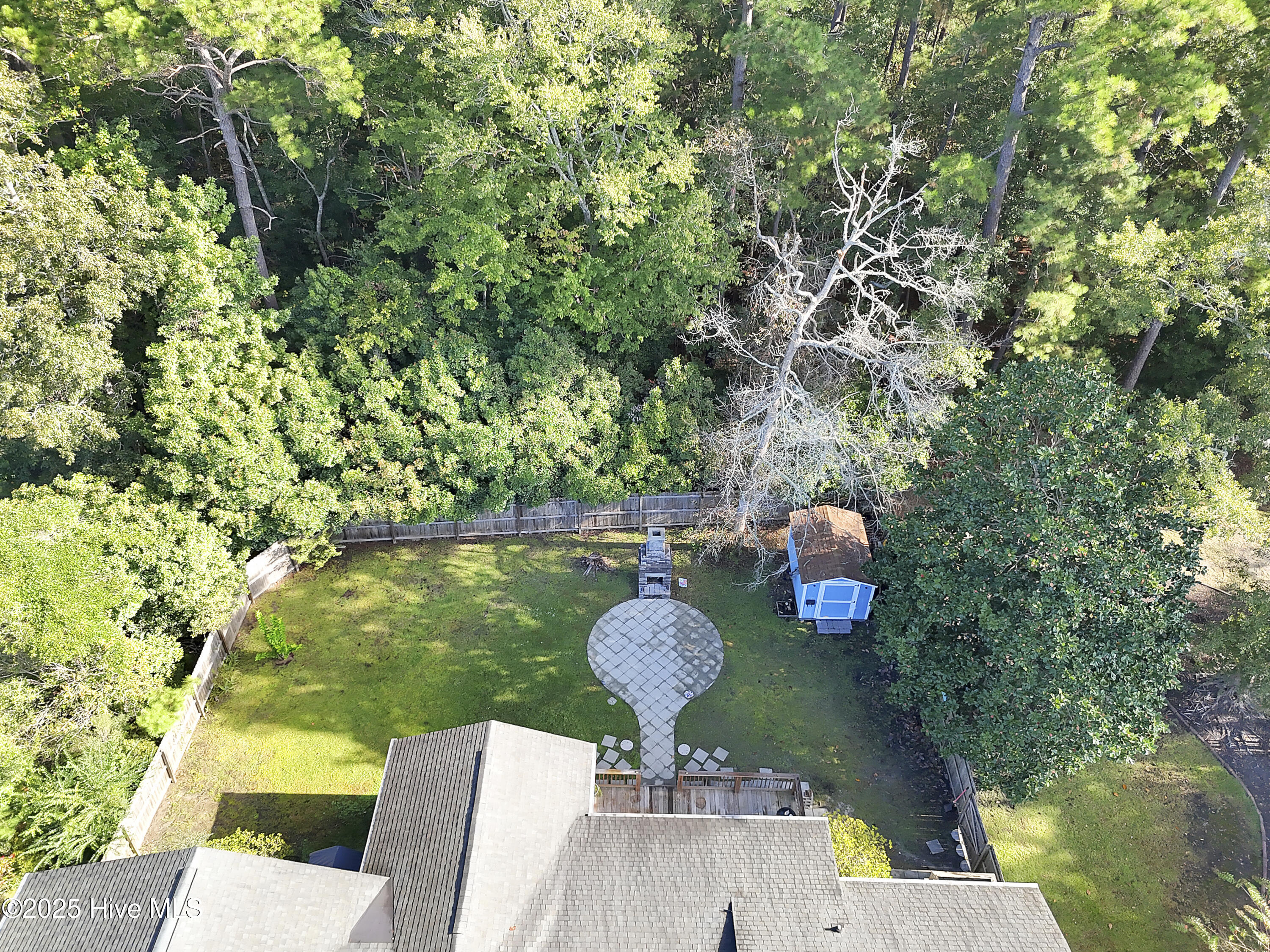 100536846 | Photo 57