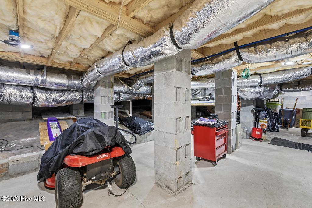 100564942 | Photo 57