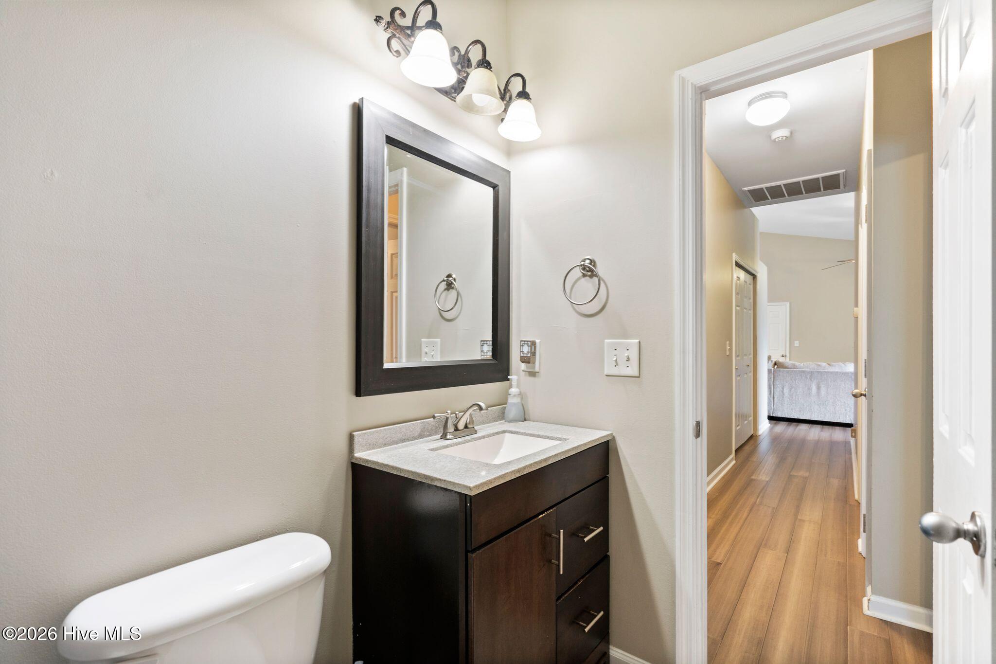 100553781 | Photo 20