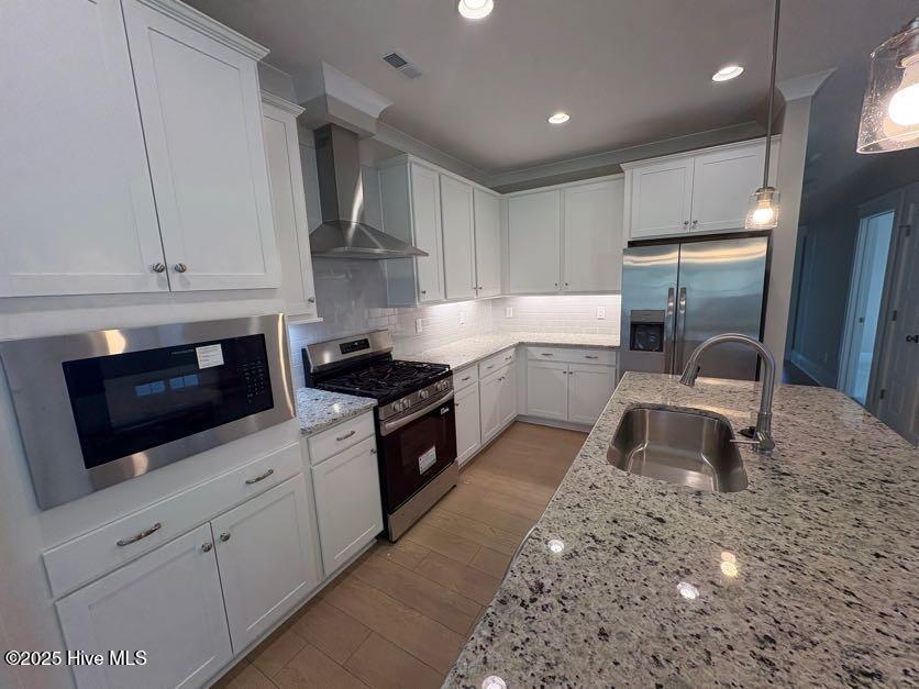 100520251 | Photo 12