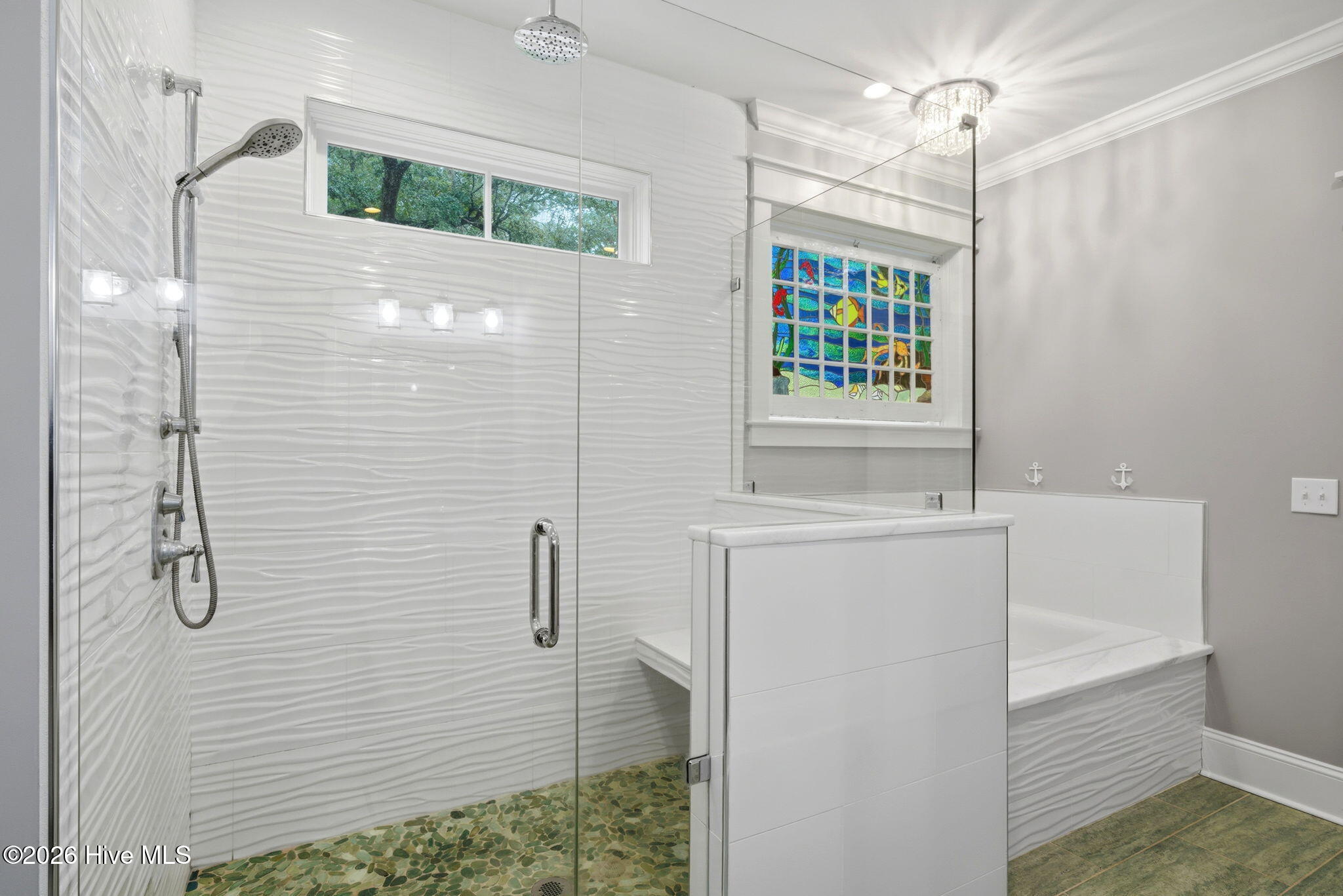 100553836 | Photo 39