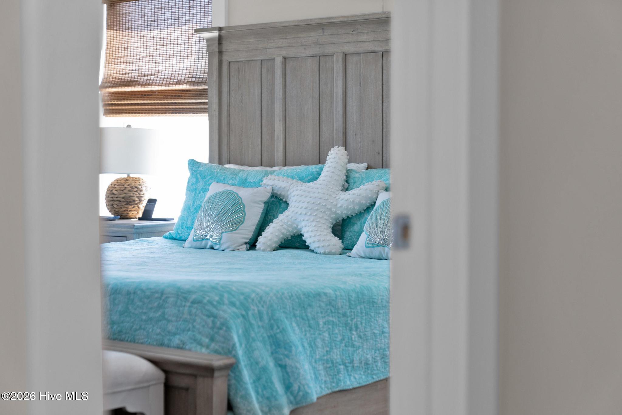 100569220 | Photo 34