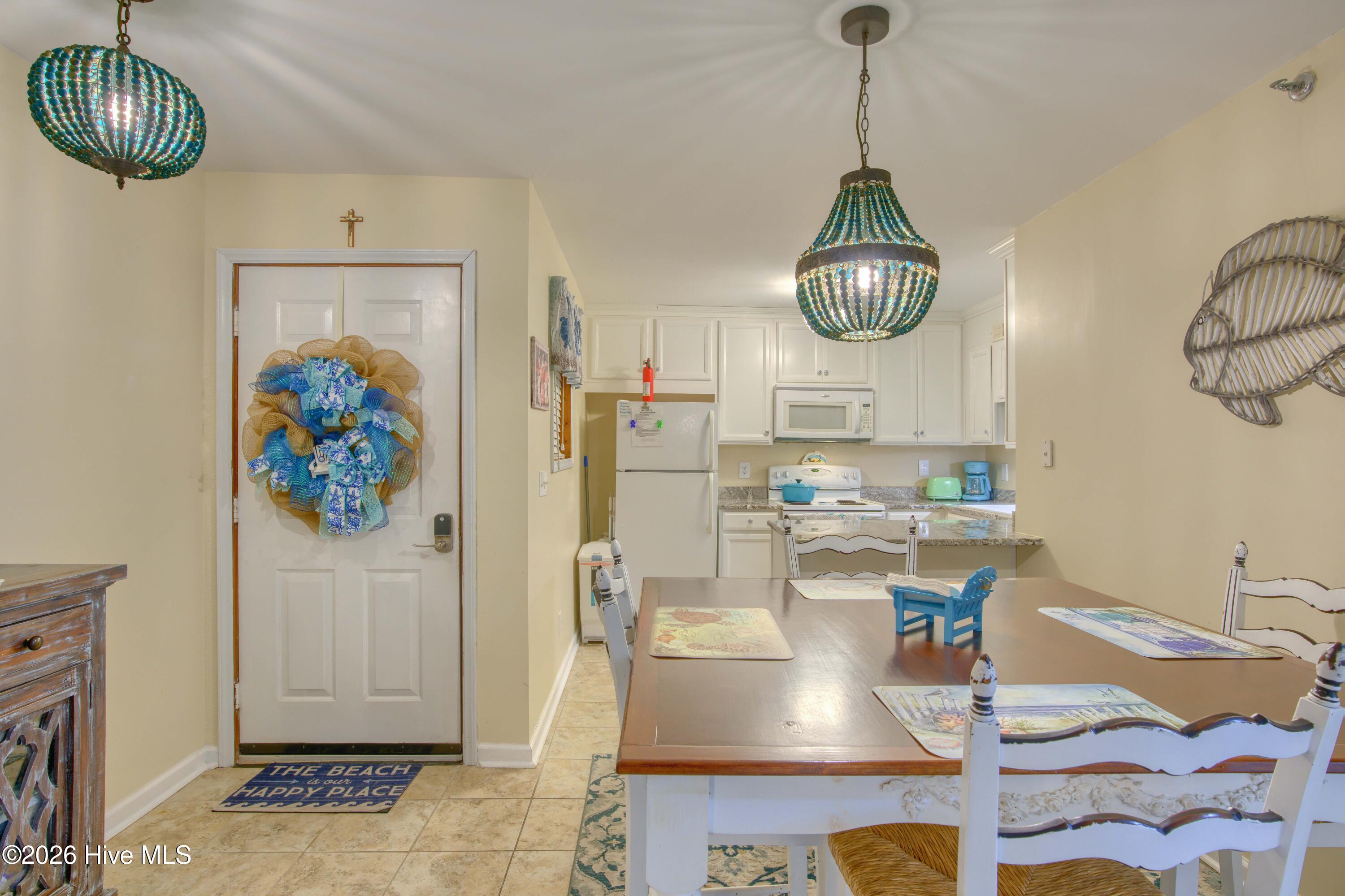 100556906 | Photo 10