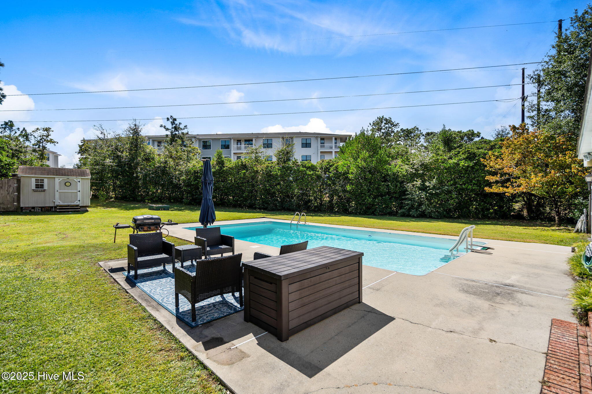 100551832 | Photo 40