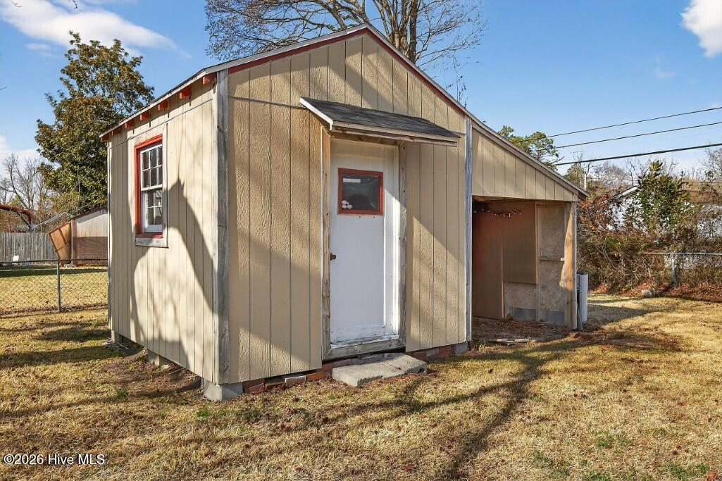 914 Greenfield Heights 