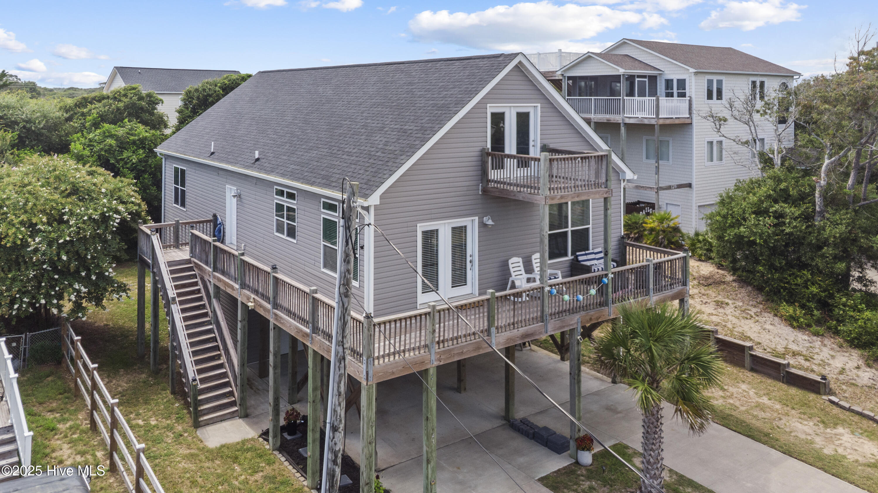 100520173 | Photo 80