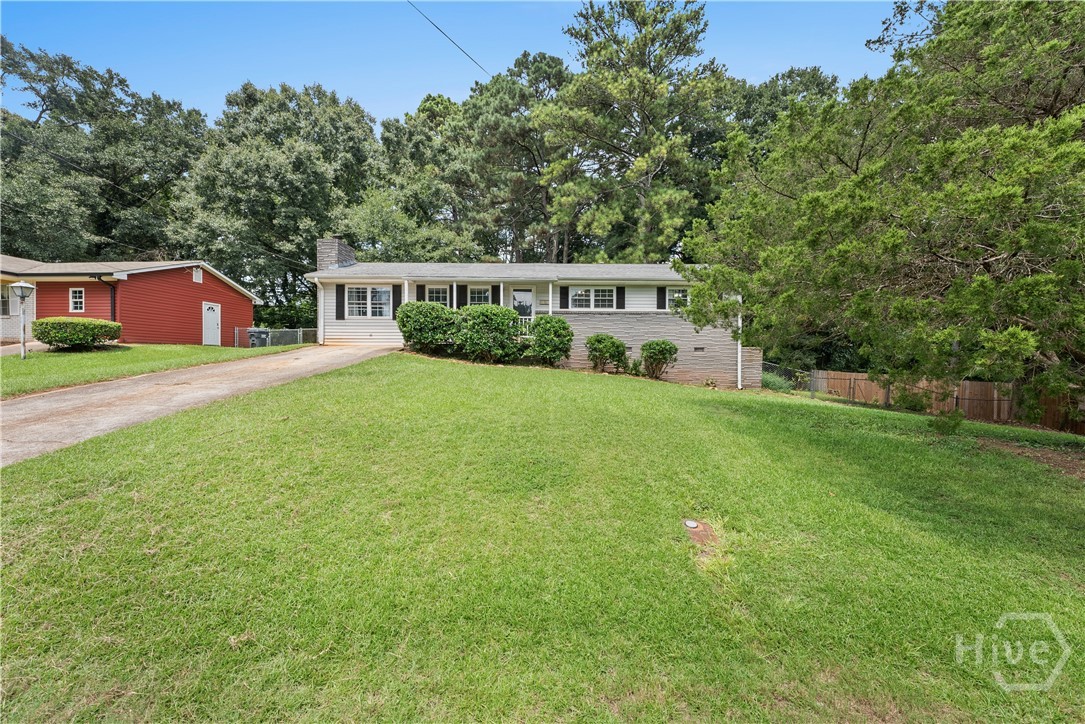 2nd image of 900 Carlton Dr Dr Se, Conyers, GA 30094 | MLS# CL362784