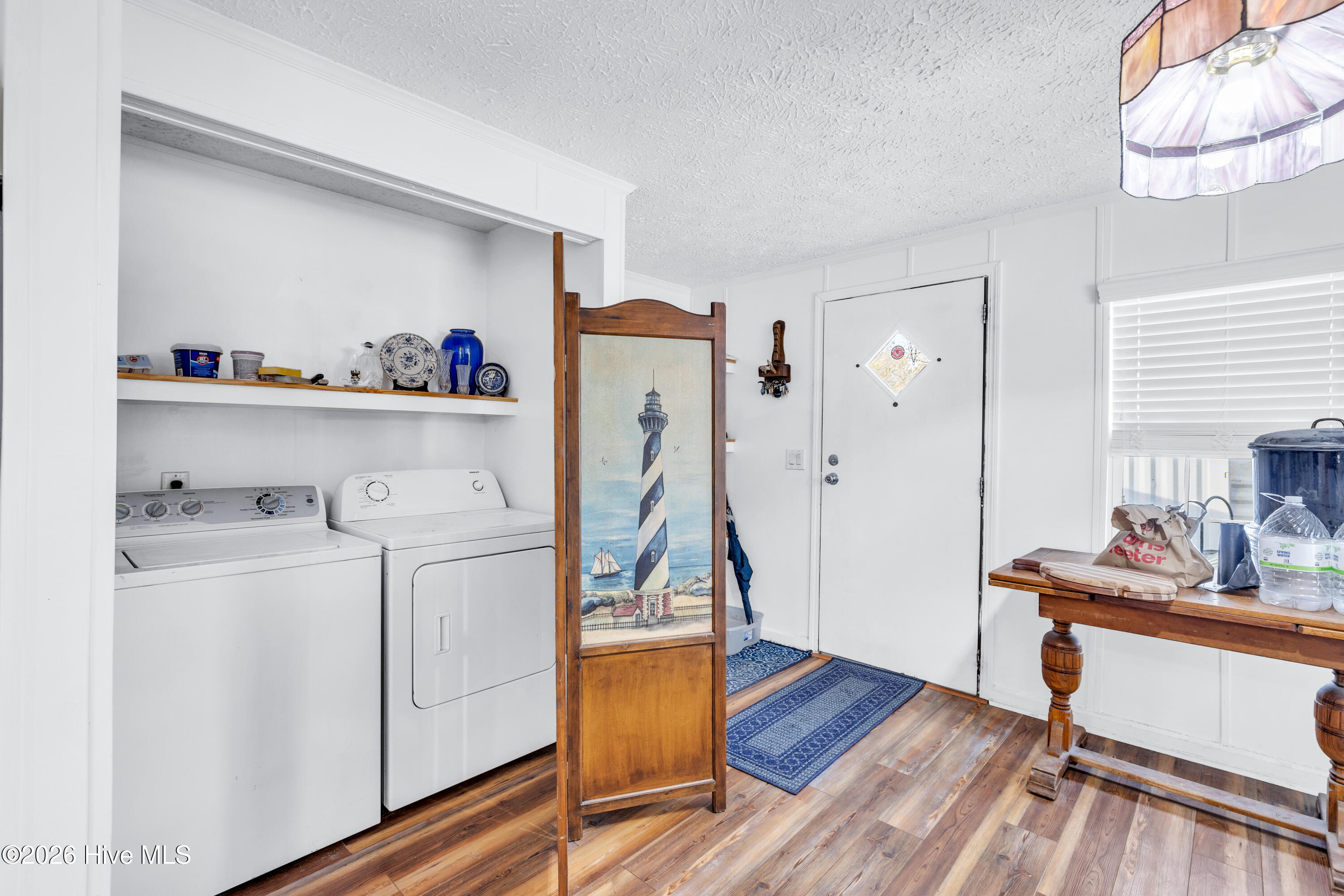 100550836 | Photo 15