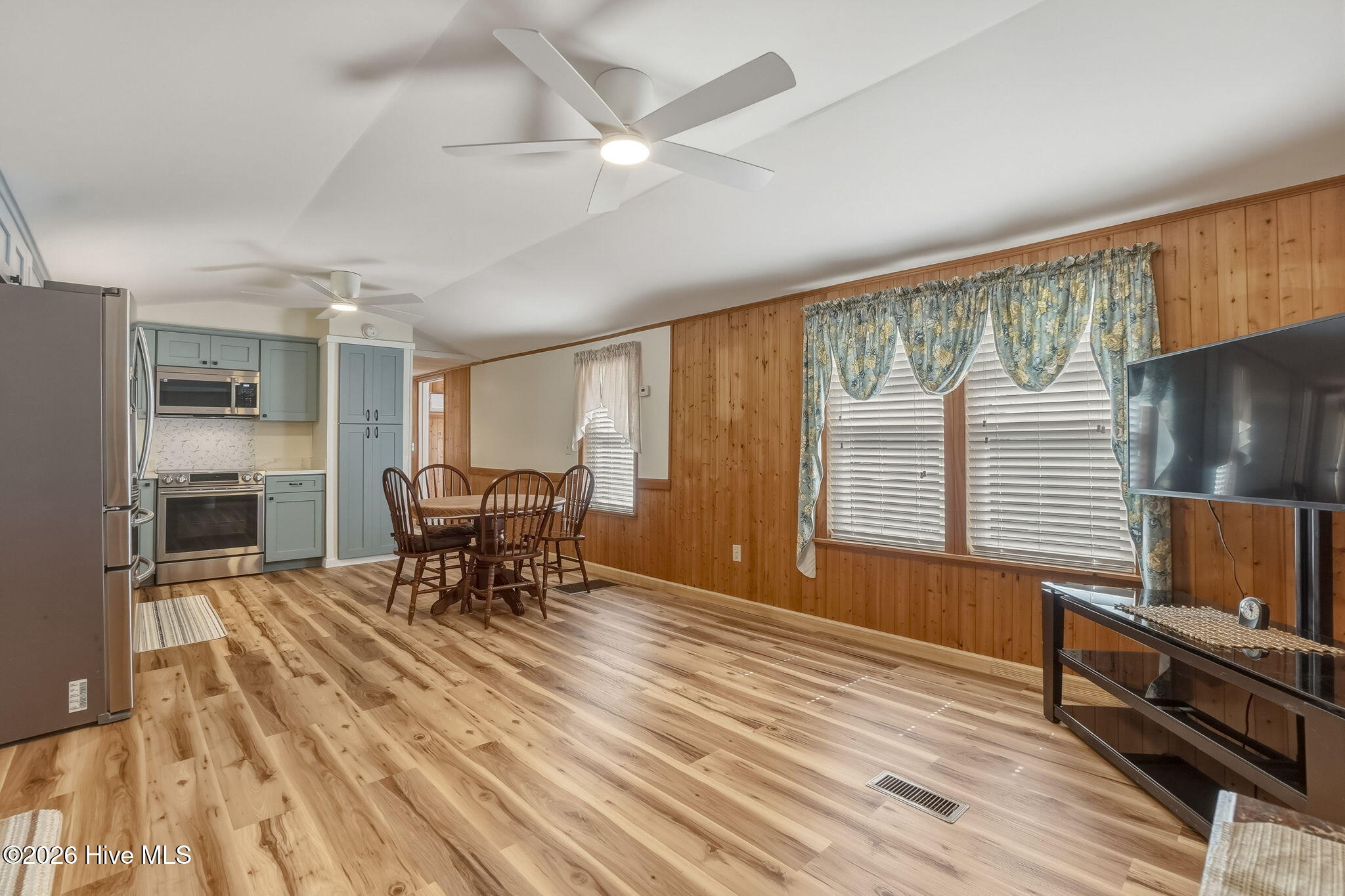 755 Crow Hill Road,Beaufort