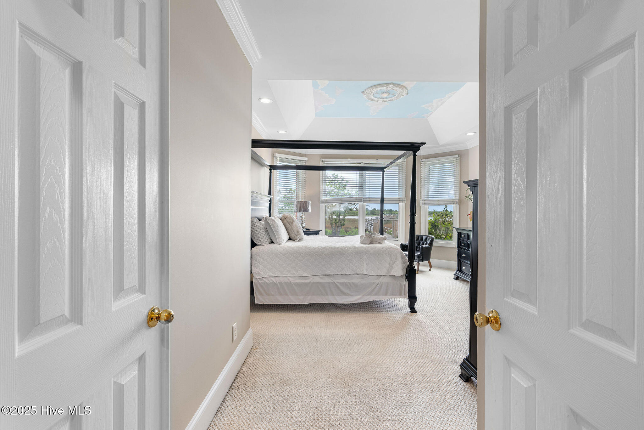 100556700 | Photo 16