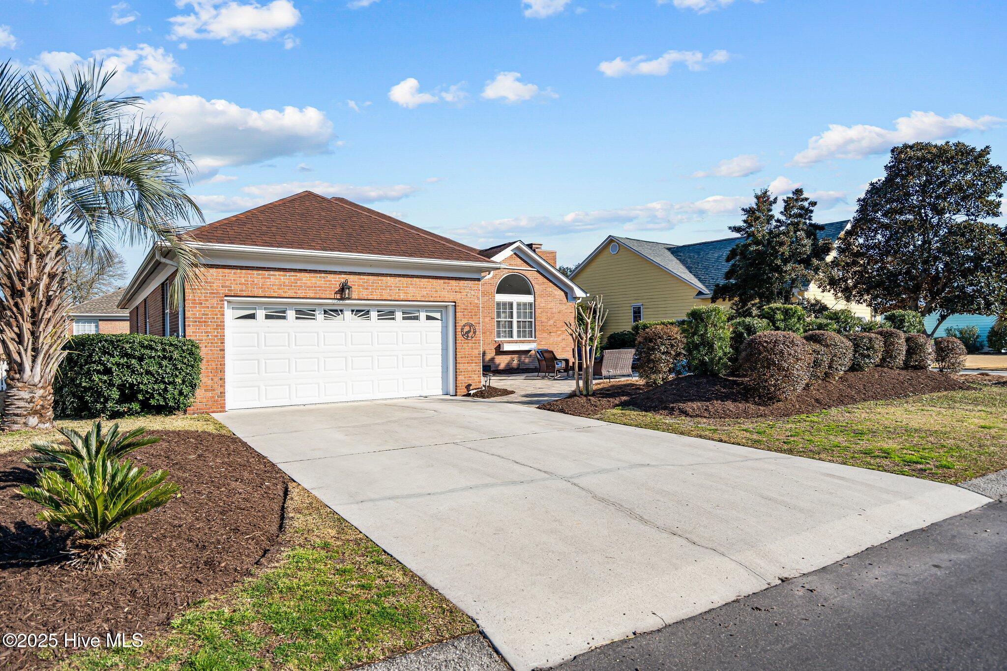 730 Settlers Lane, Kure Beach, NC 28449 – photo 2: 730 Settlers Lane