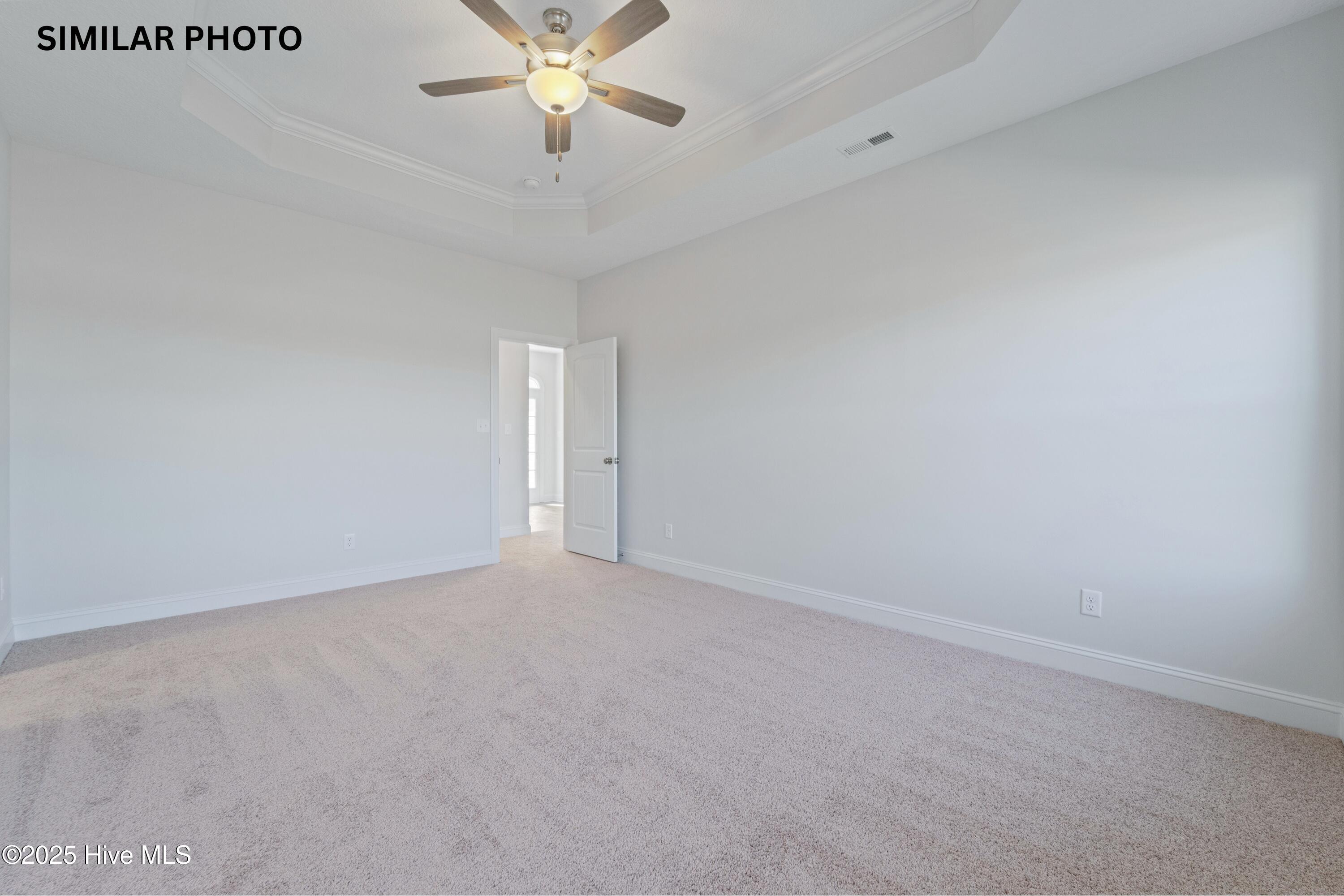 100526959 | Photo 24