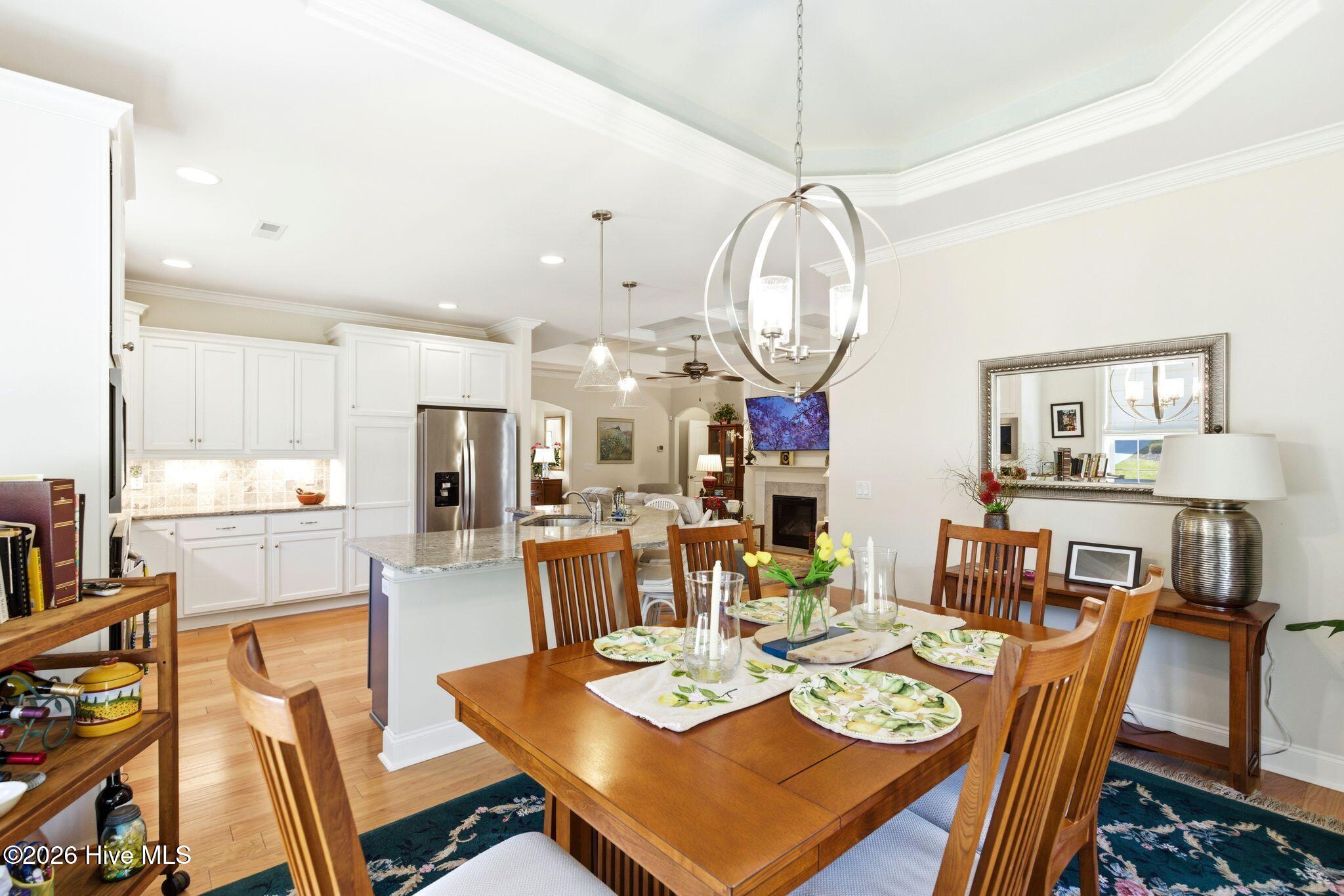 100564564 | Photo 13