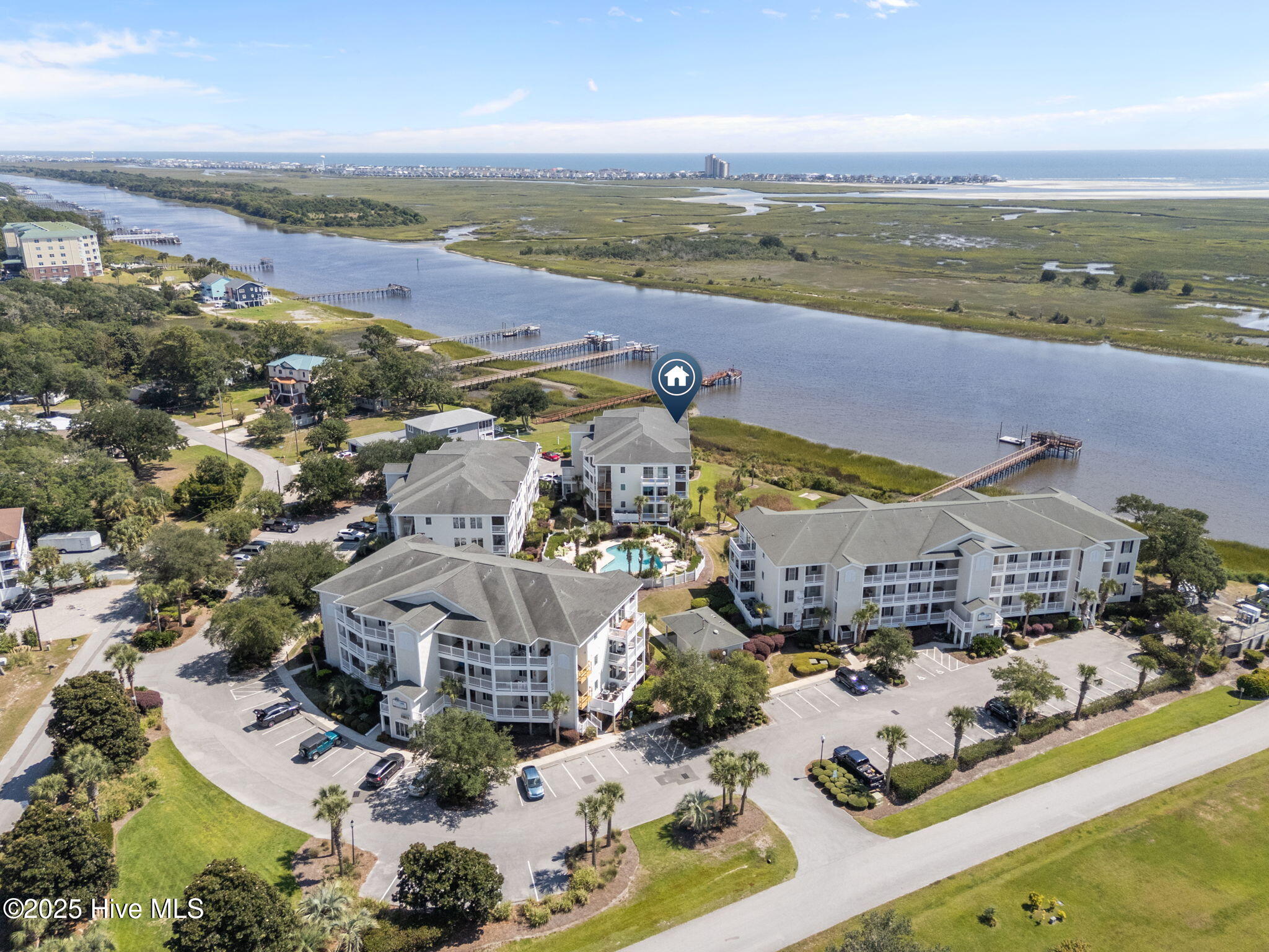 100531707 | Photo 25