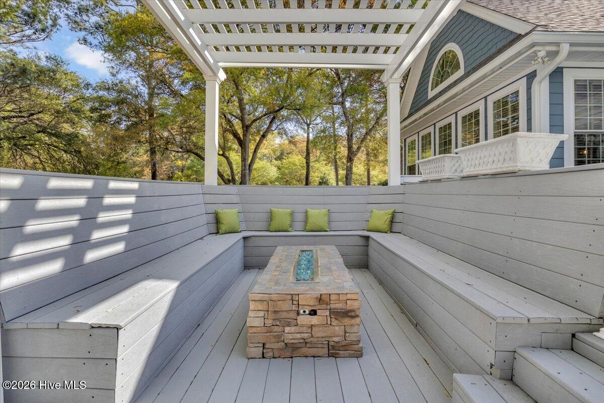 100567087 | Photo 88