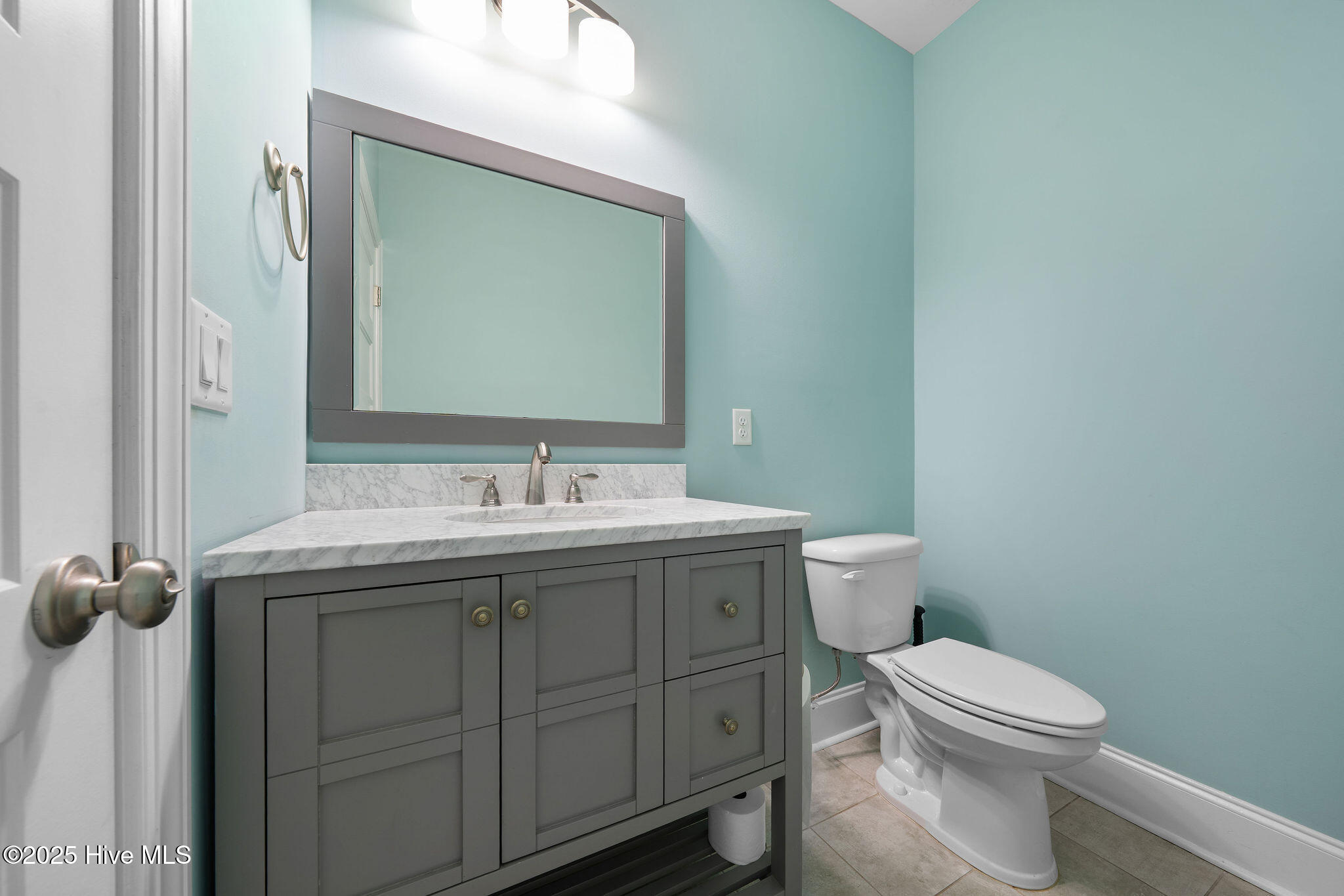 100564106 | Photo 27