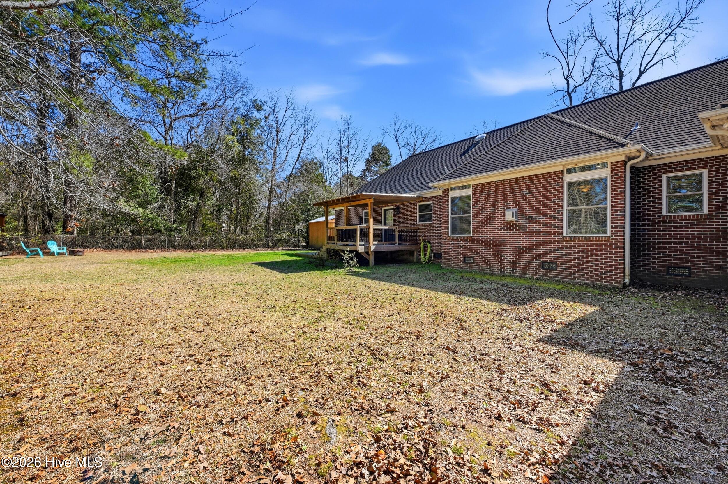 100557238 | Photo 47