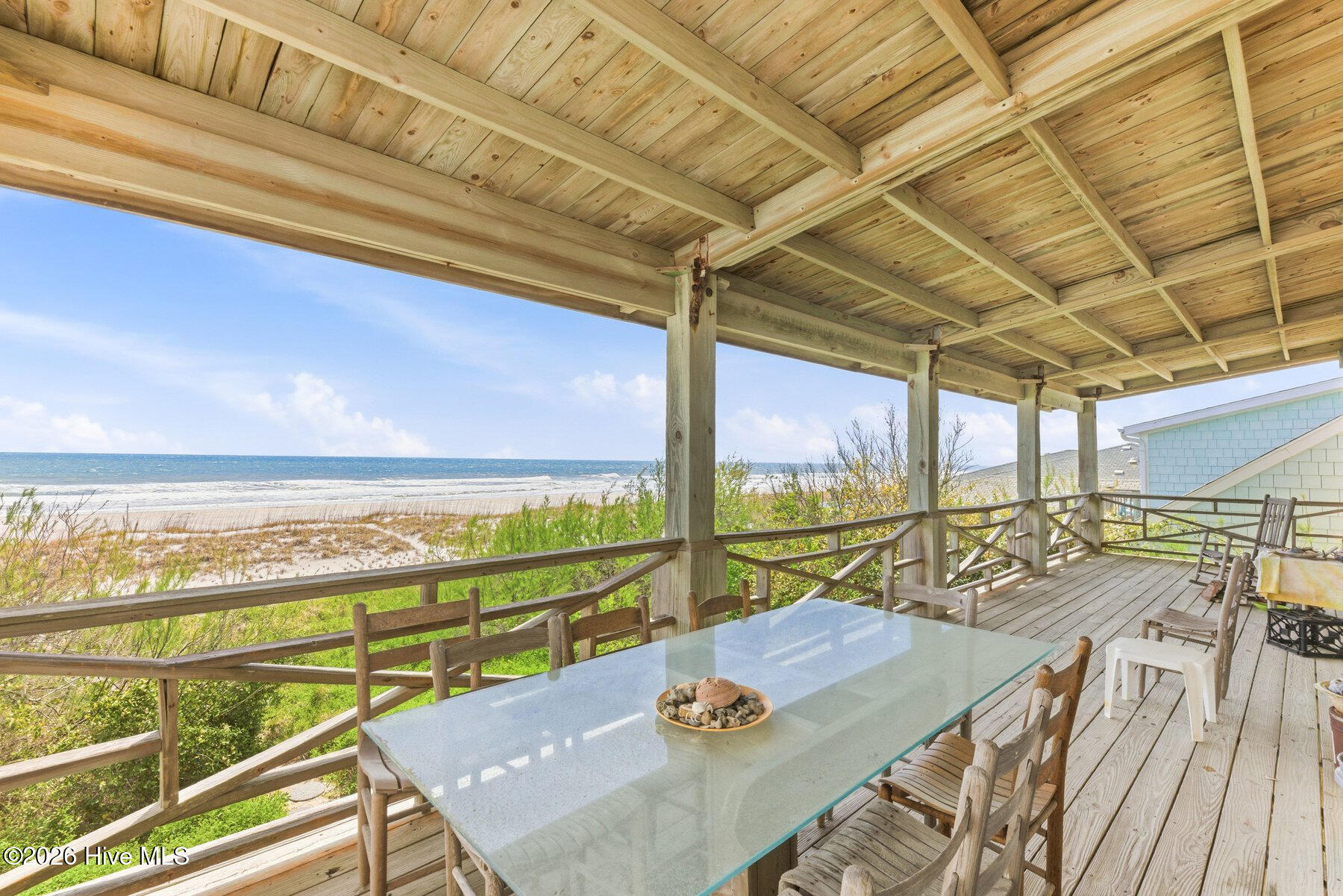 100566391 | Photo 13