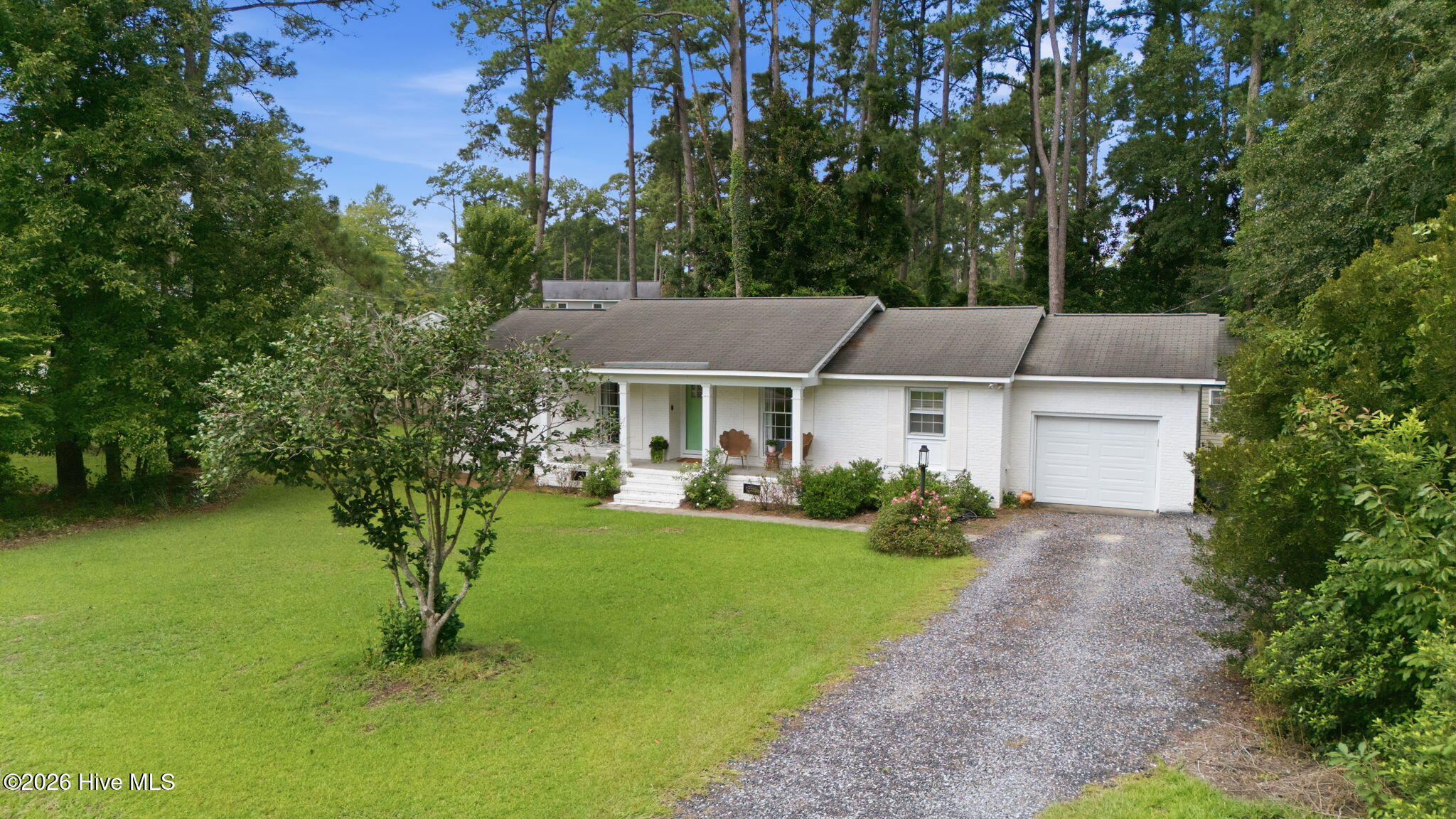 403 W Wilson Creek Drive,Trent Woods
