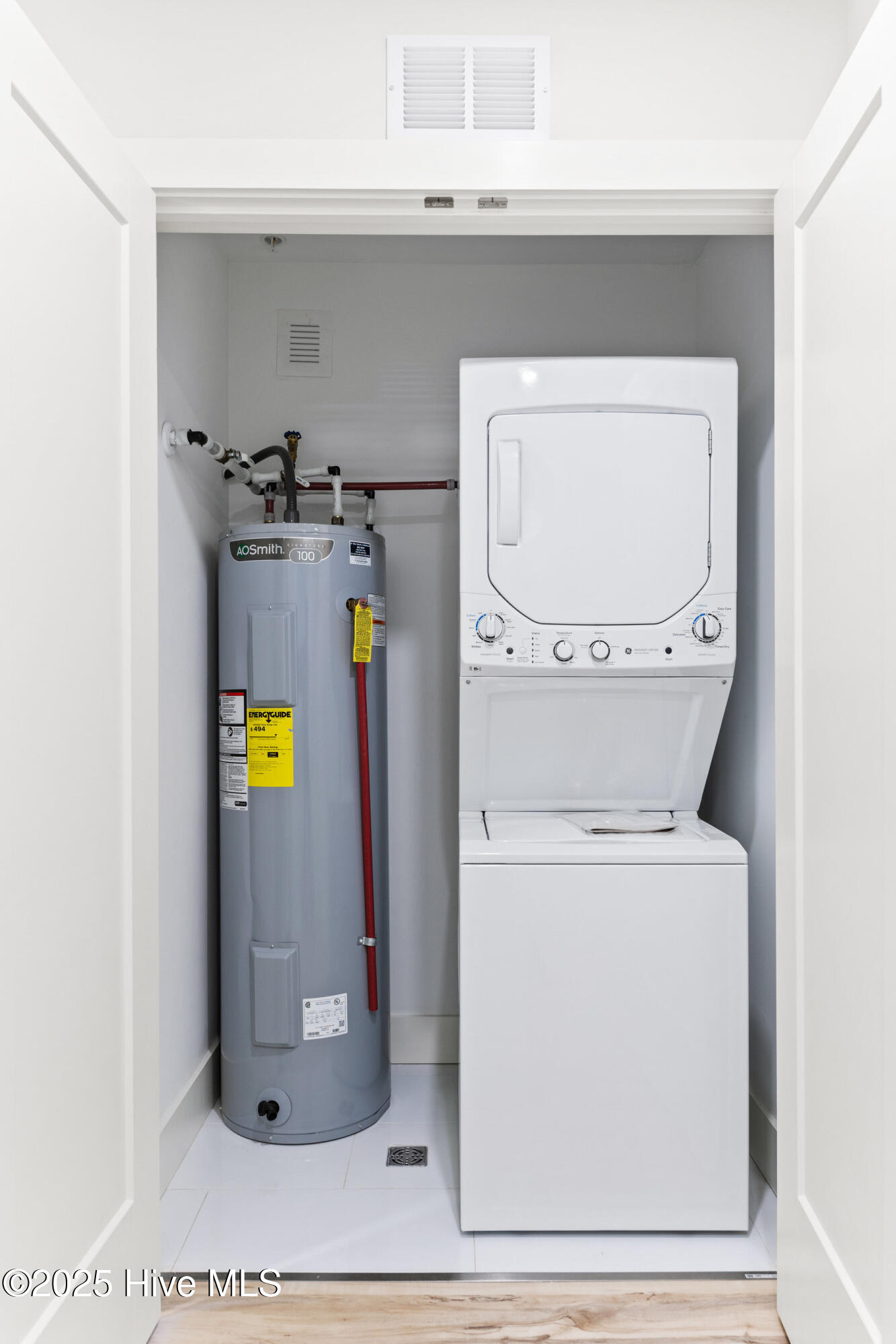 100510473 | Photo 26