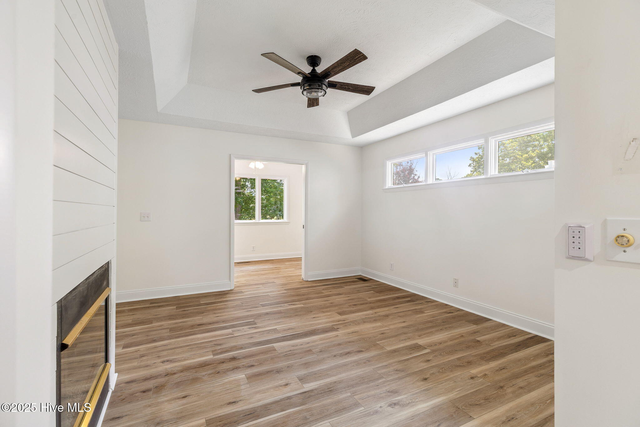 100517778 | Photo 24