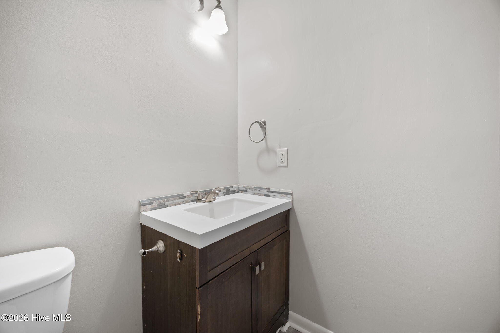 100552906 | Photo 20