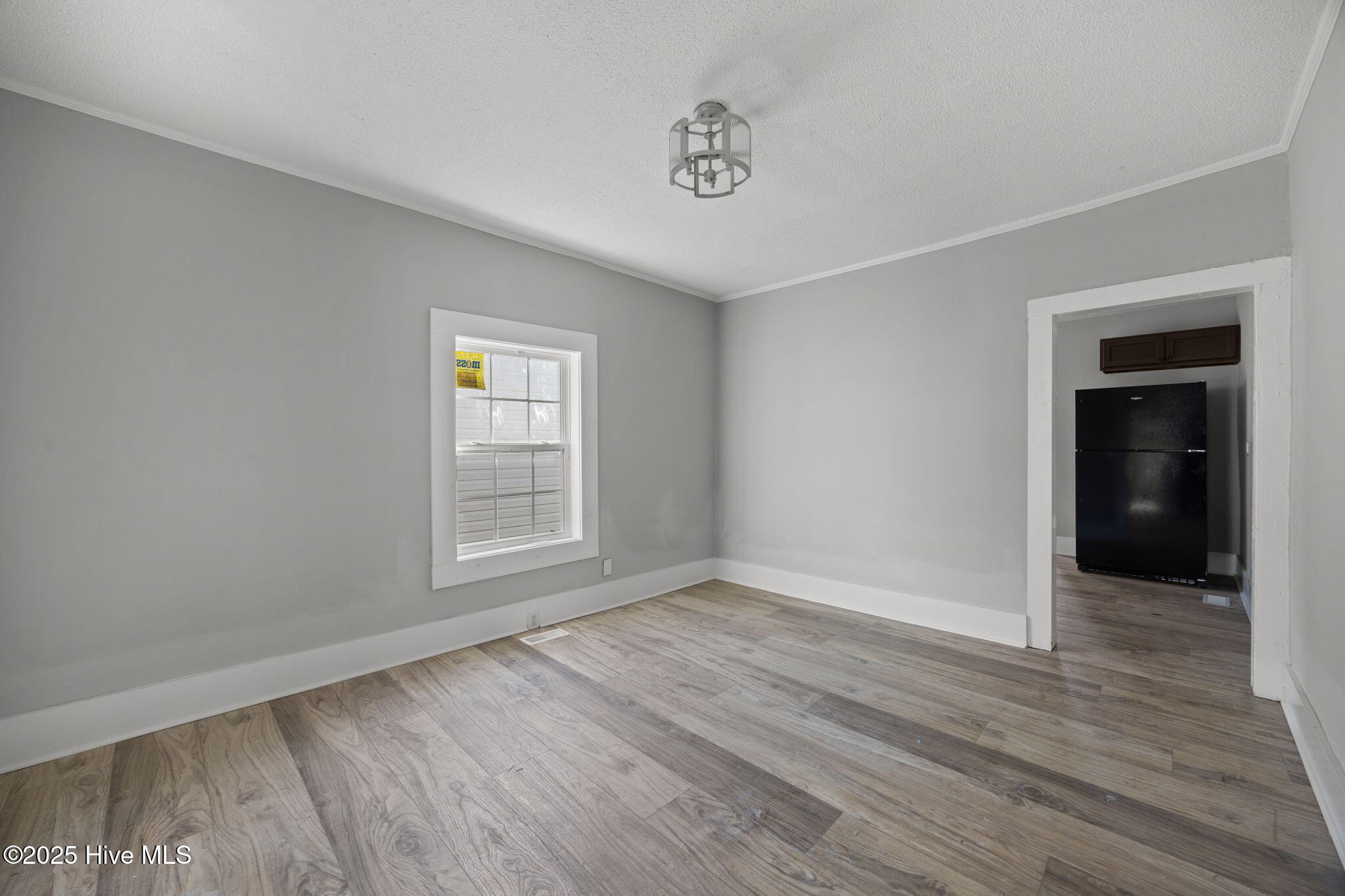 100545676 | Photo 21