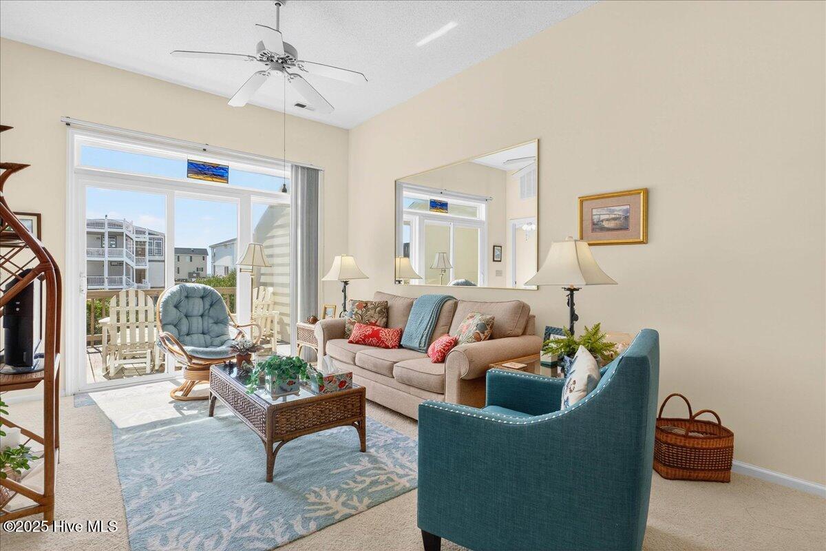 100532820 | Photo 20