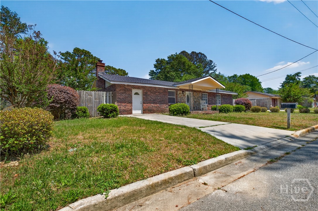 Homes for sale in Claxton, GA | 113 Elm St, Claxton, GA 30417 | MLS# SA354577