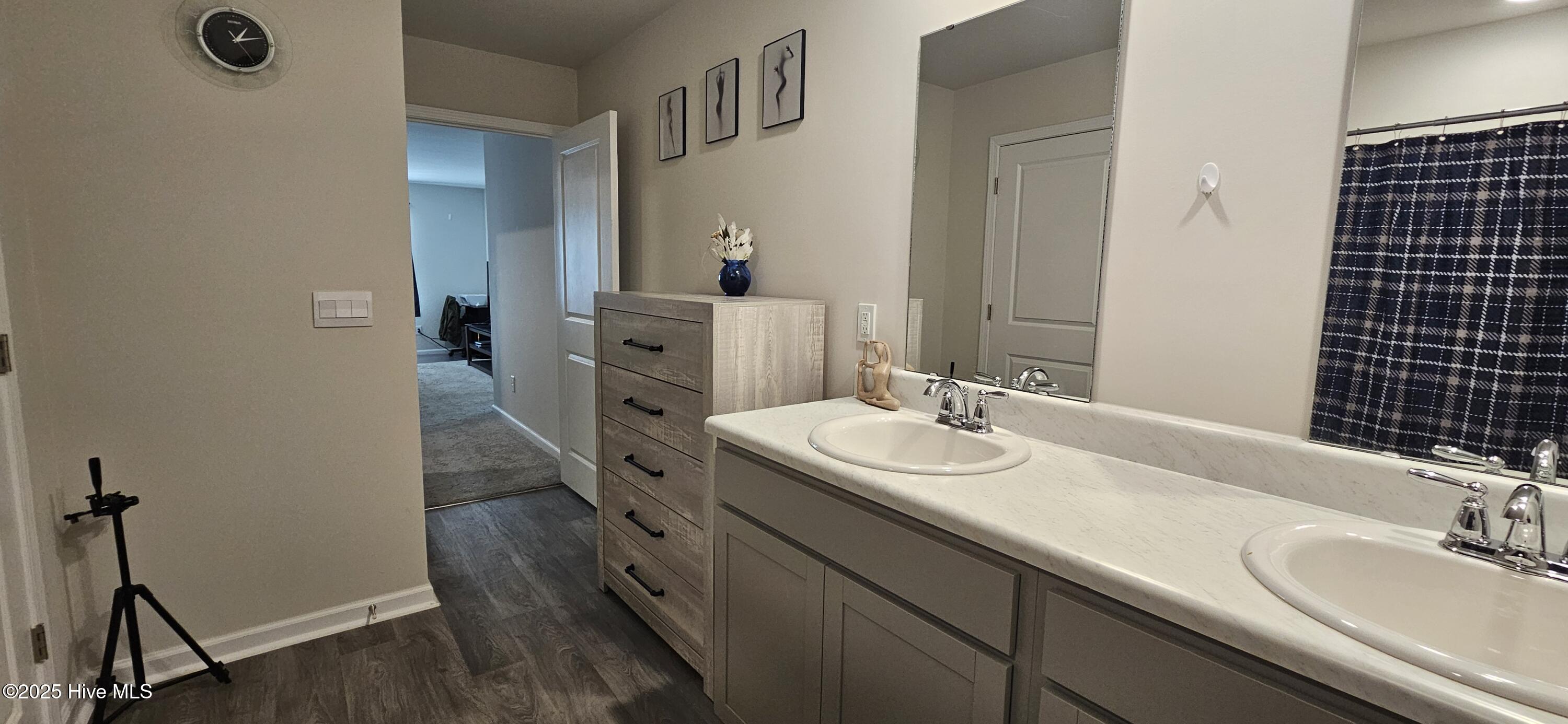 100545464 | Photo 16