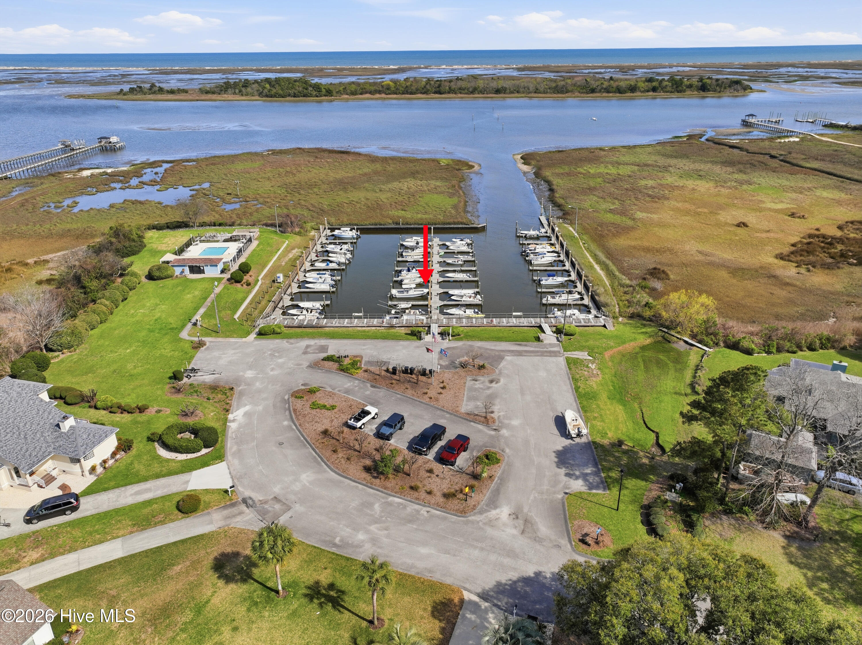 100561627 | Photo 55