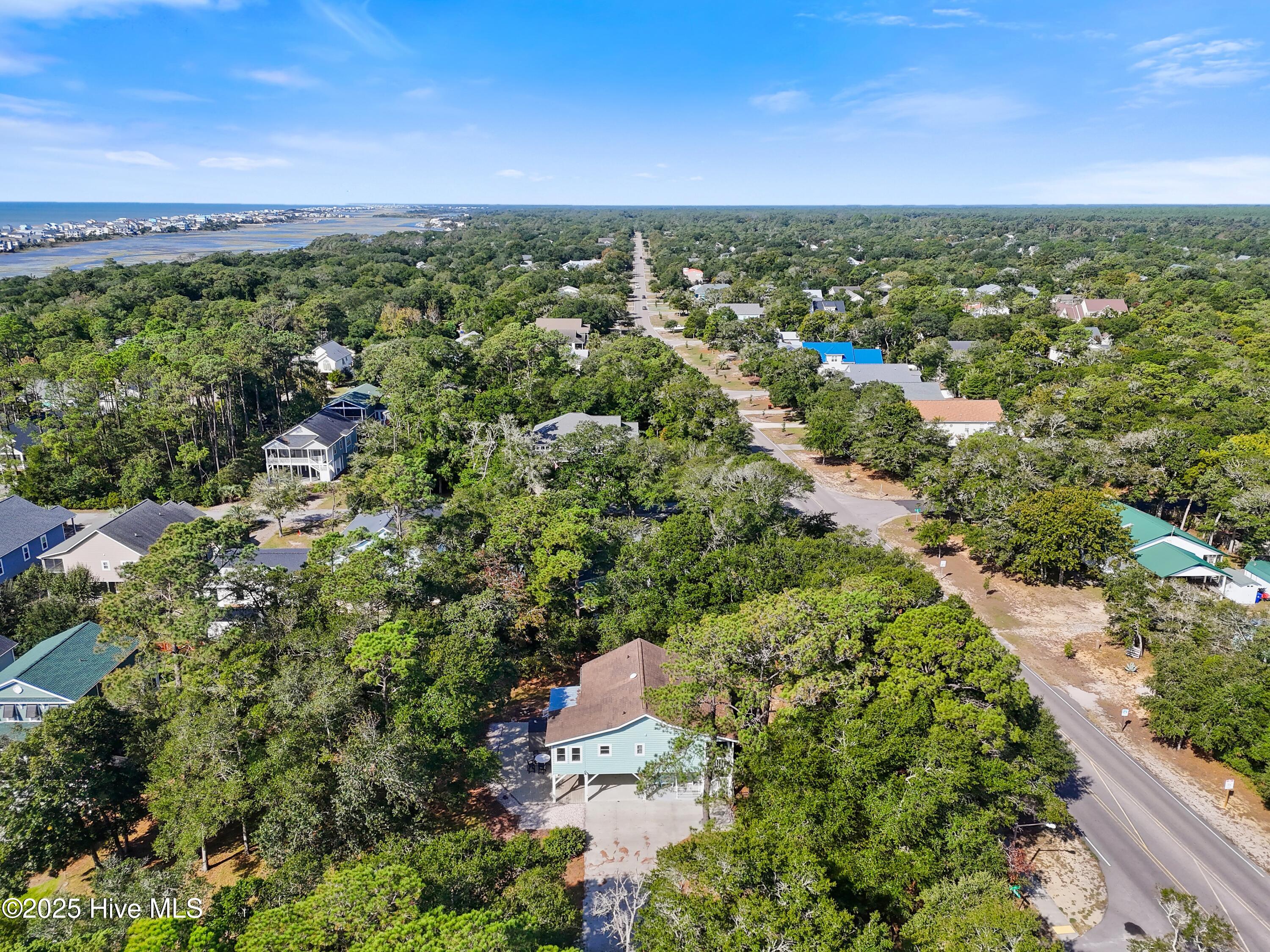 100535762 | Photo 64