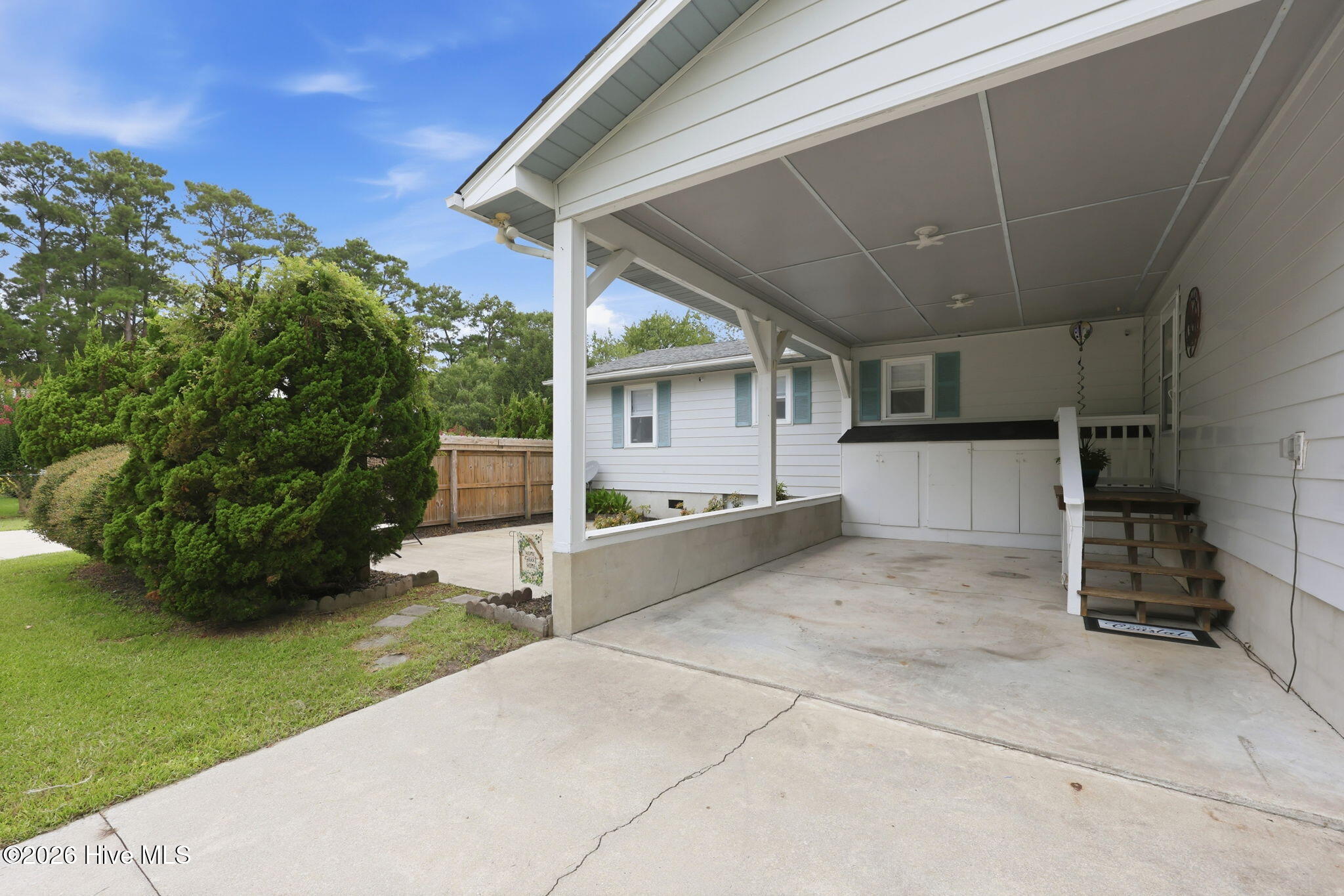 2610 W Forest Drive,Newport