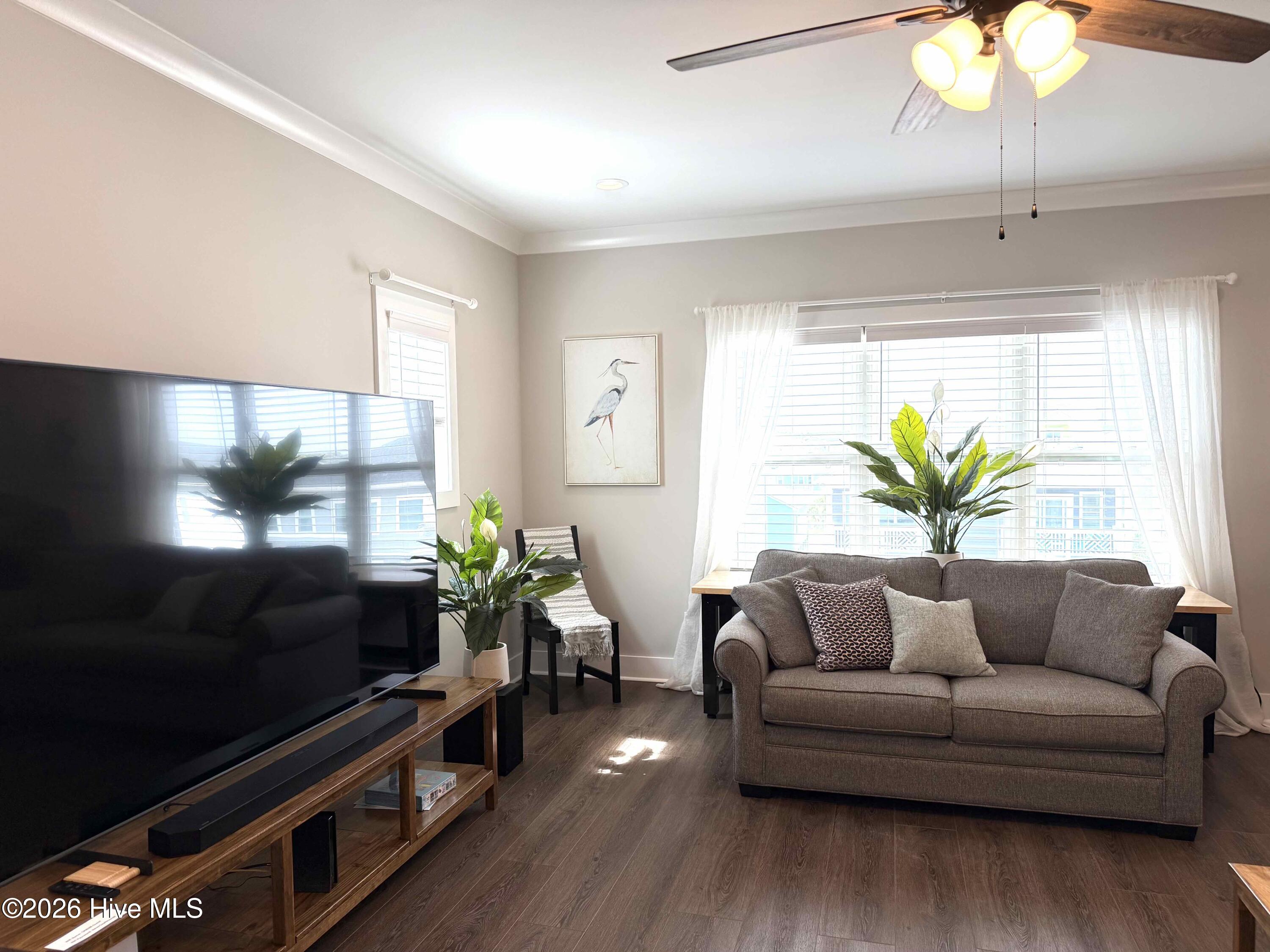 100559926 | Photo 27