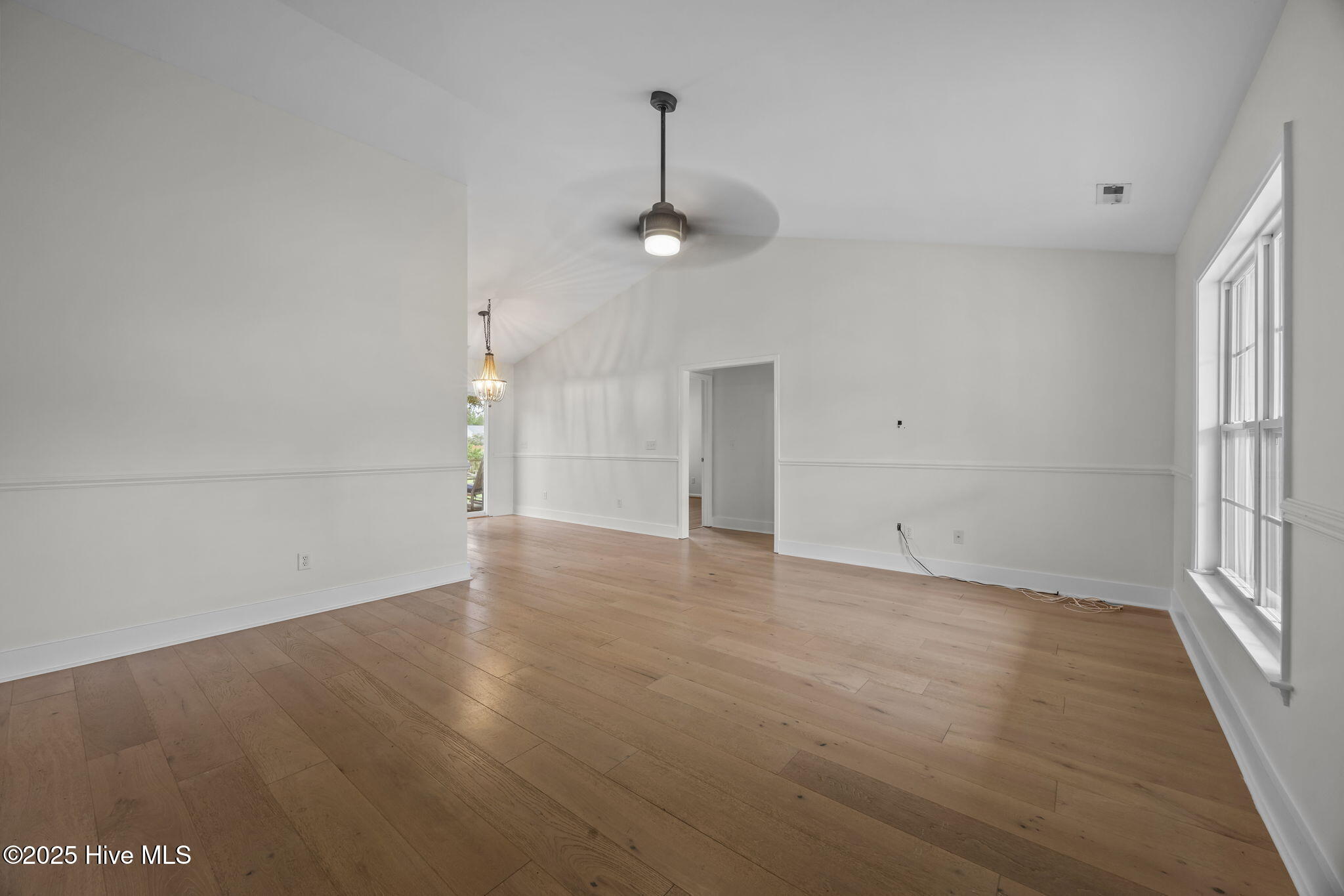313 Oakmont Drive, Hampstead, NC 28443 – photo 23: 23-web-or-mls-IMG_2402