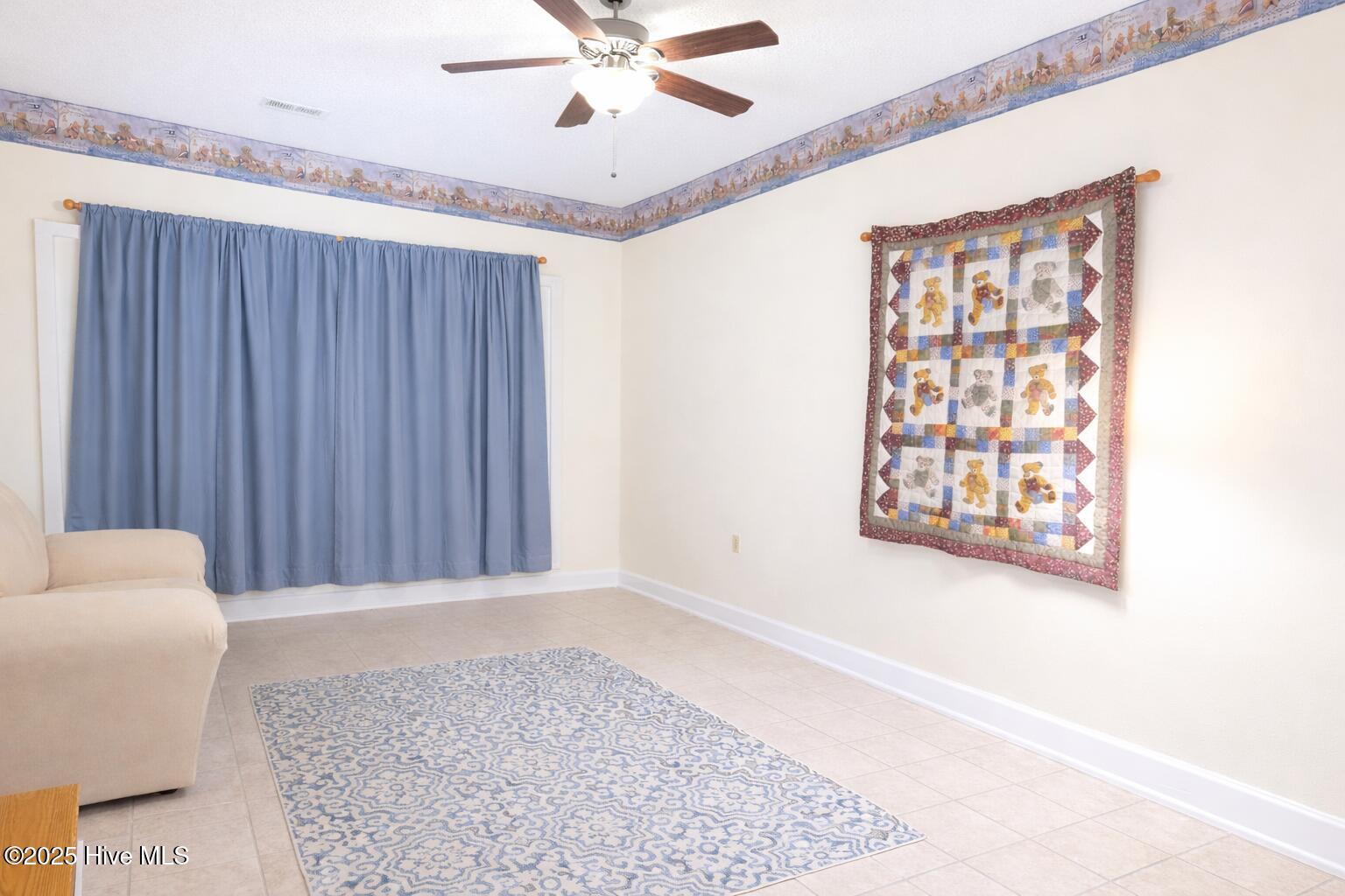 100542685 | Photo 20