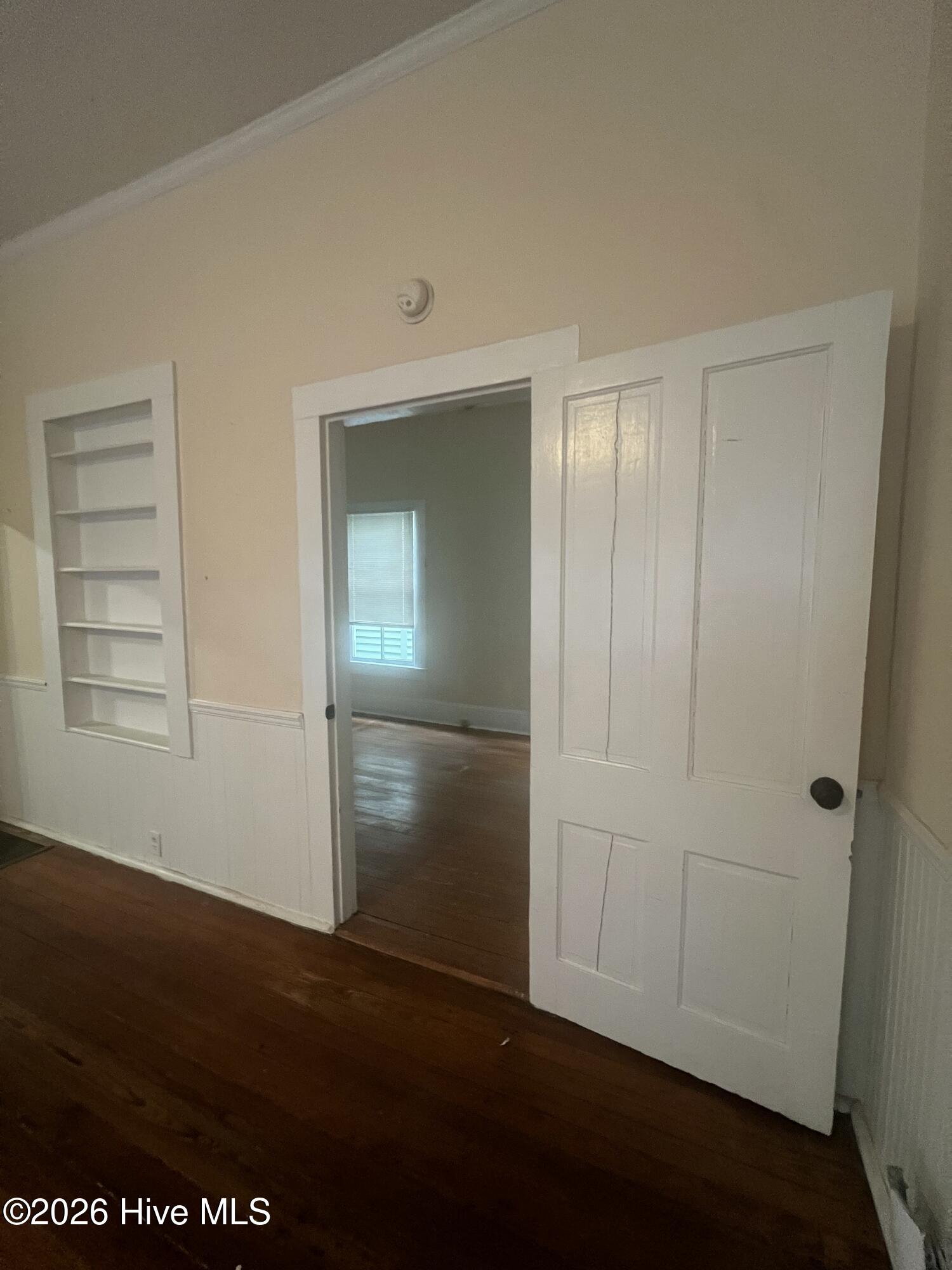 100555003 | Photo 11