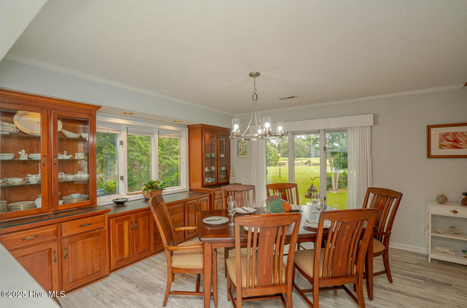 100524429 | Photo 17