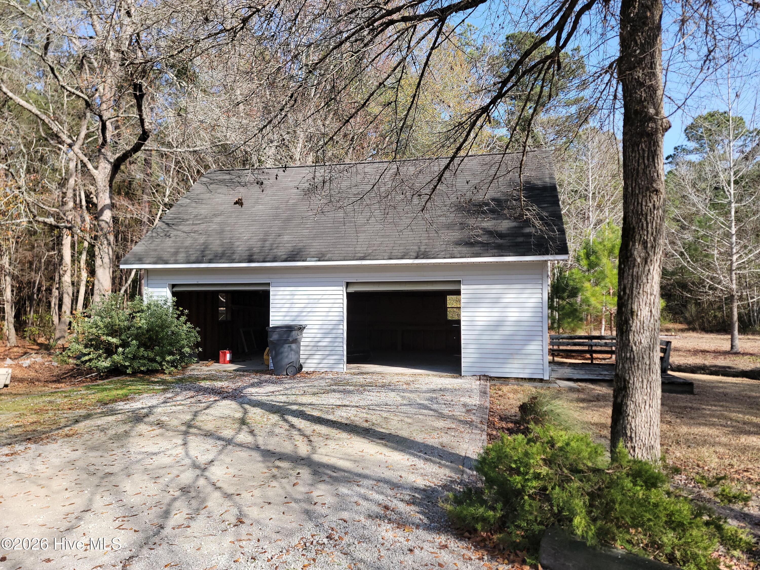 100551127 | Photo 17