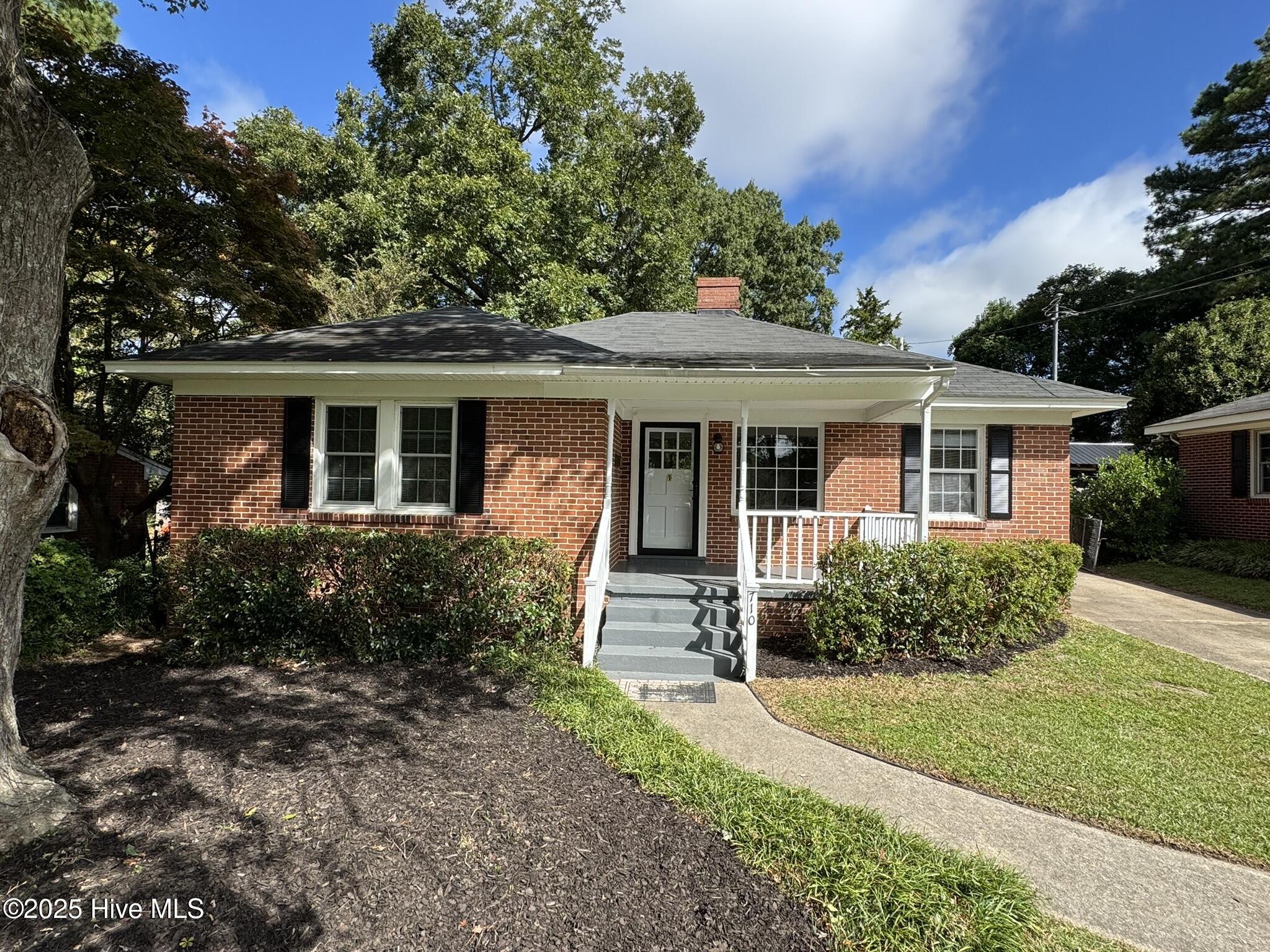 B73F85F0-6FCD-4D5F-BEDC-A23F41D47386_1_1