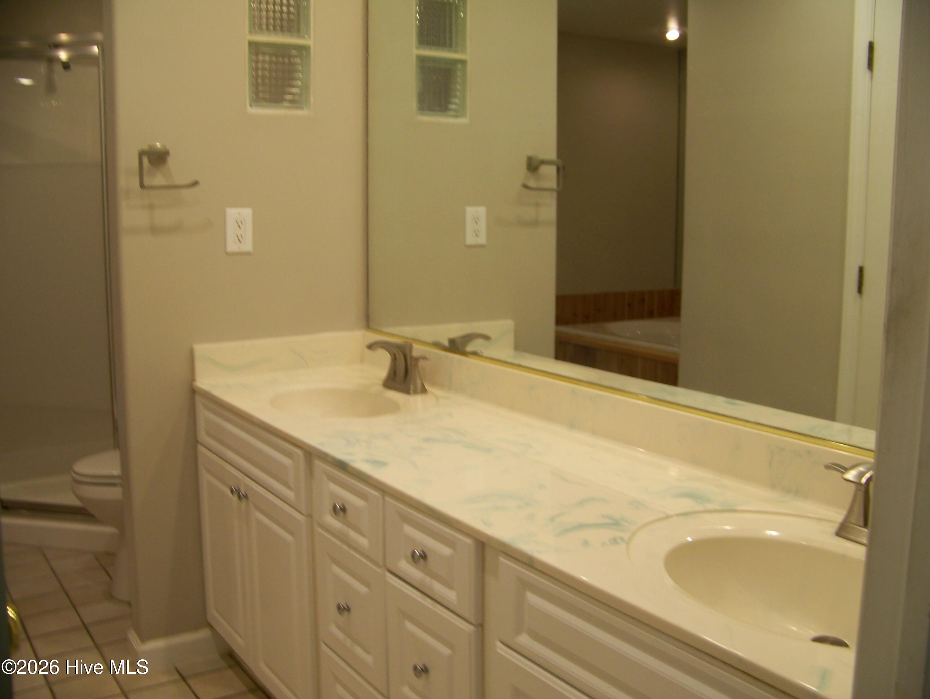 703 Cedarwood Village,Morehead City