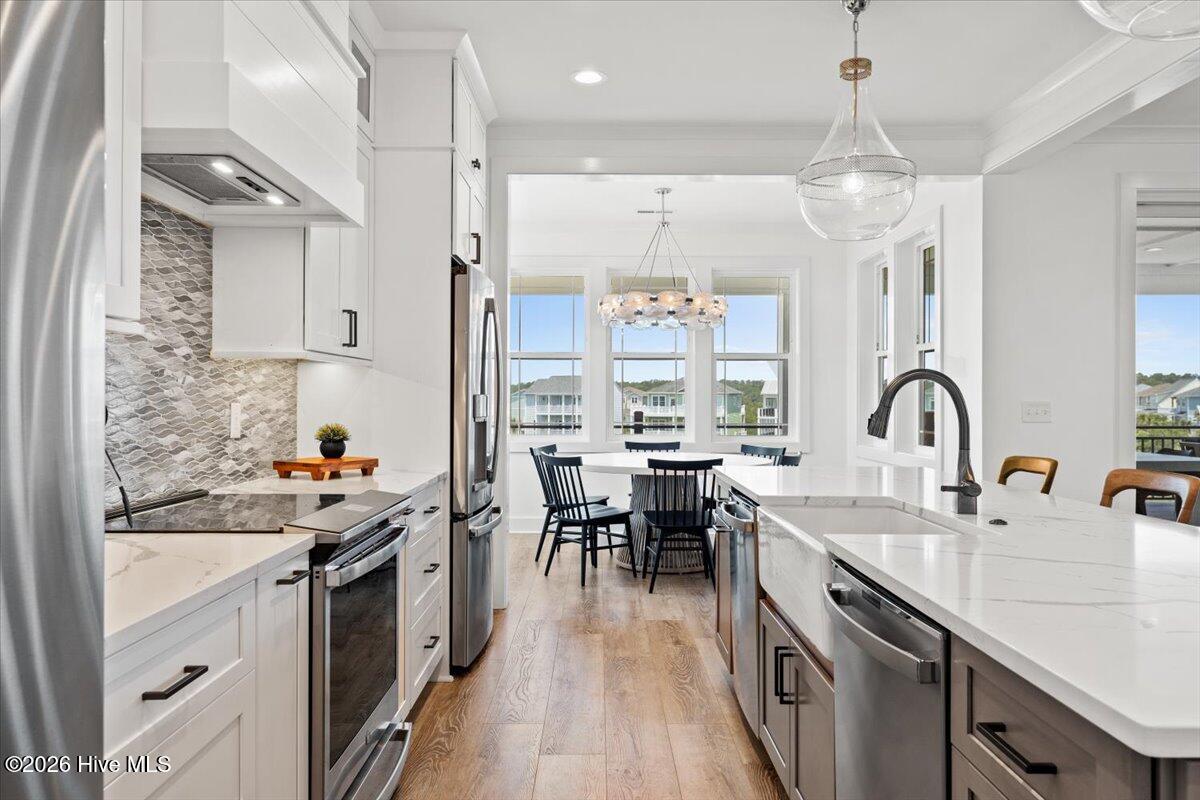 100552016 | Photo 15