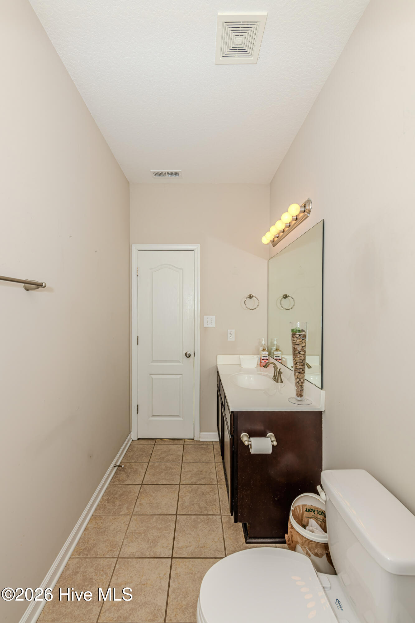 100549847 | Photo 29