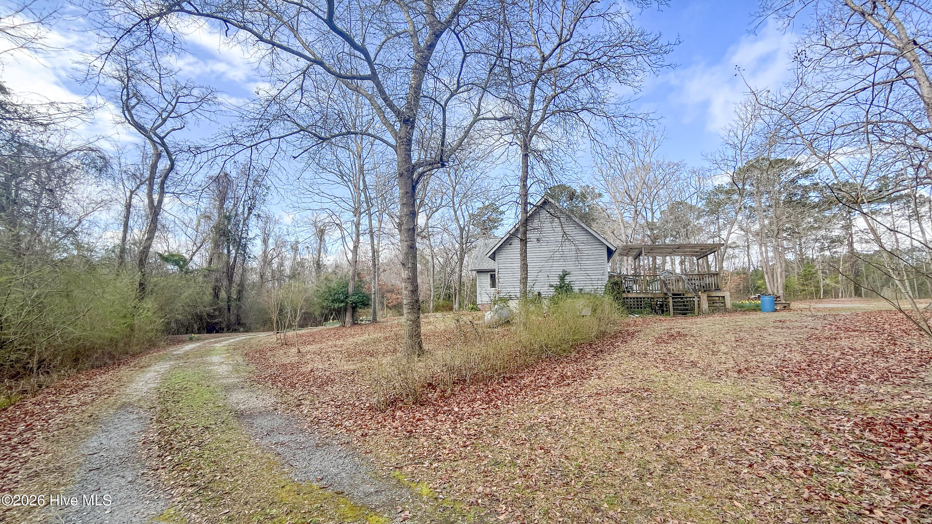 100557904 | Photo 25