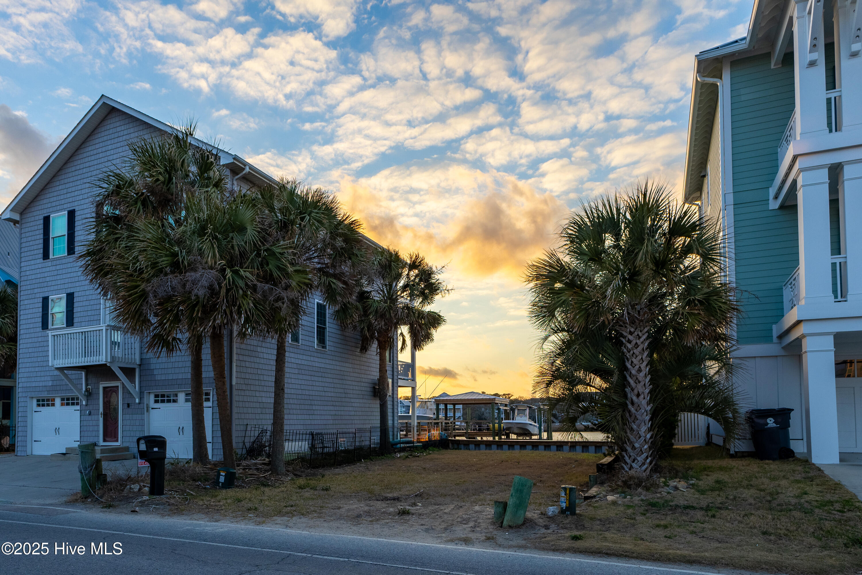 100534021 | Photo 16