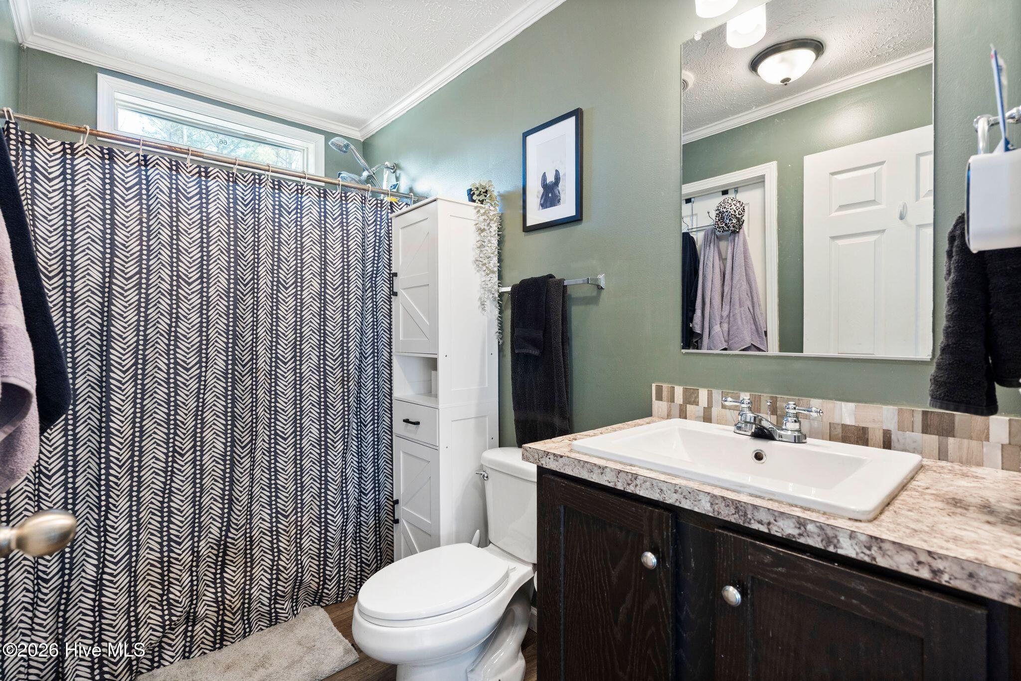 100559666 | Photo 35