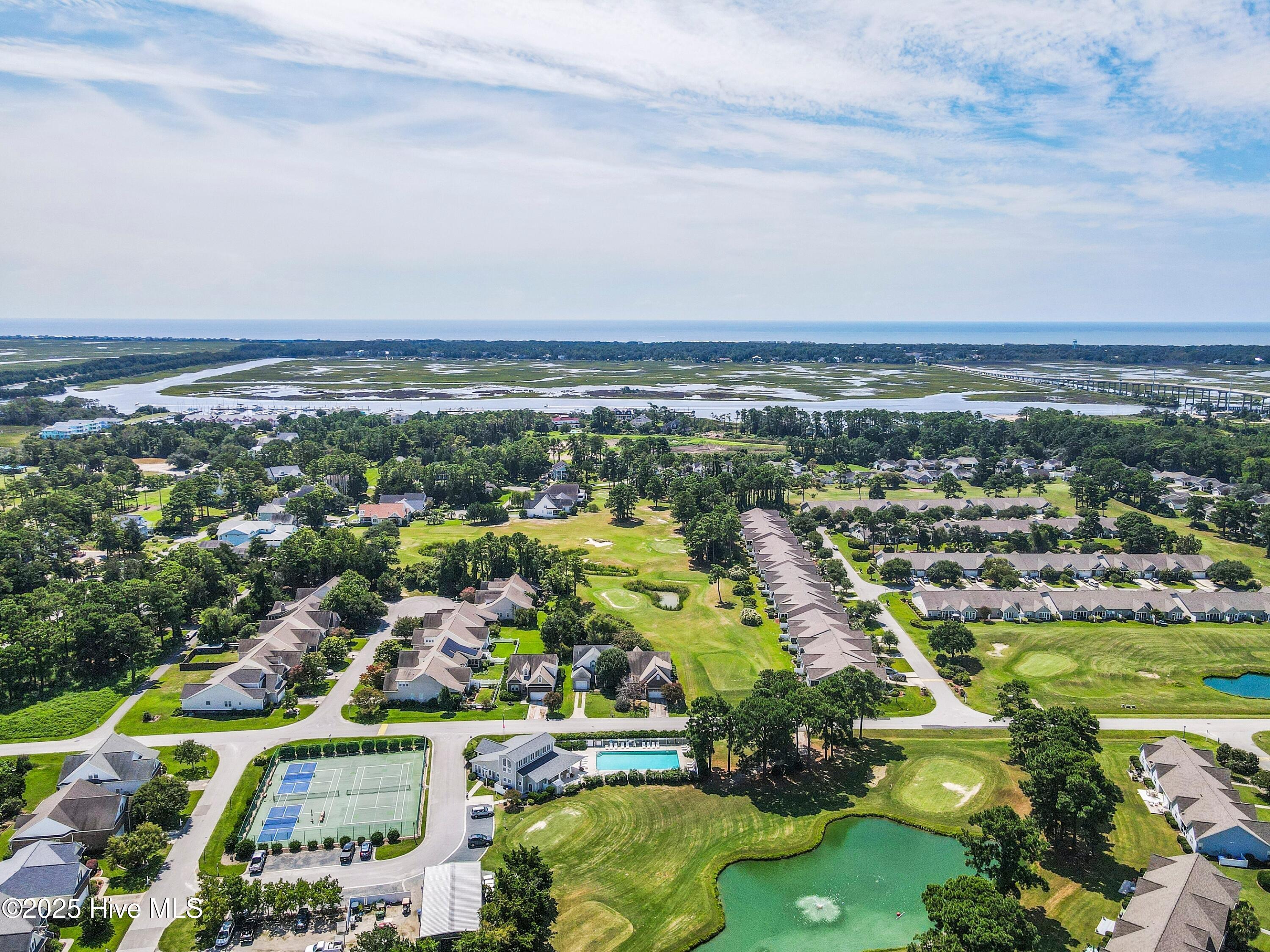 100522609 | Photo 56